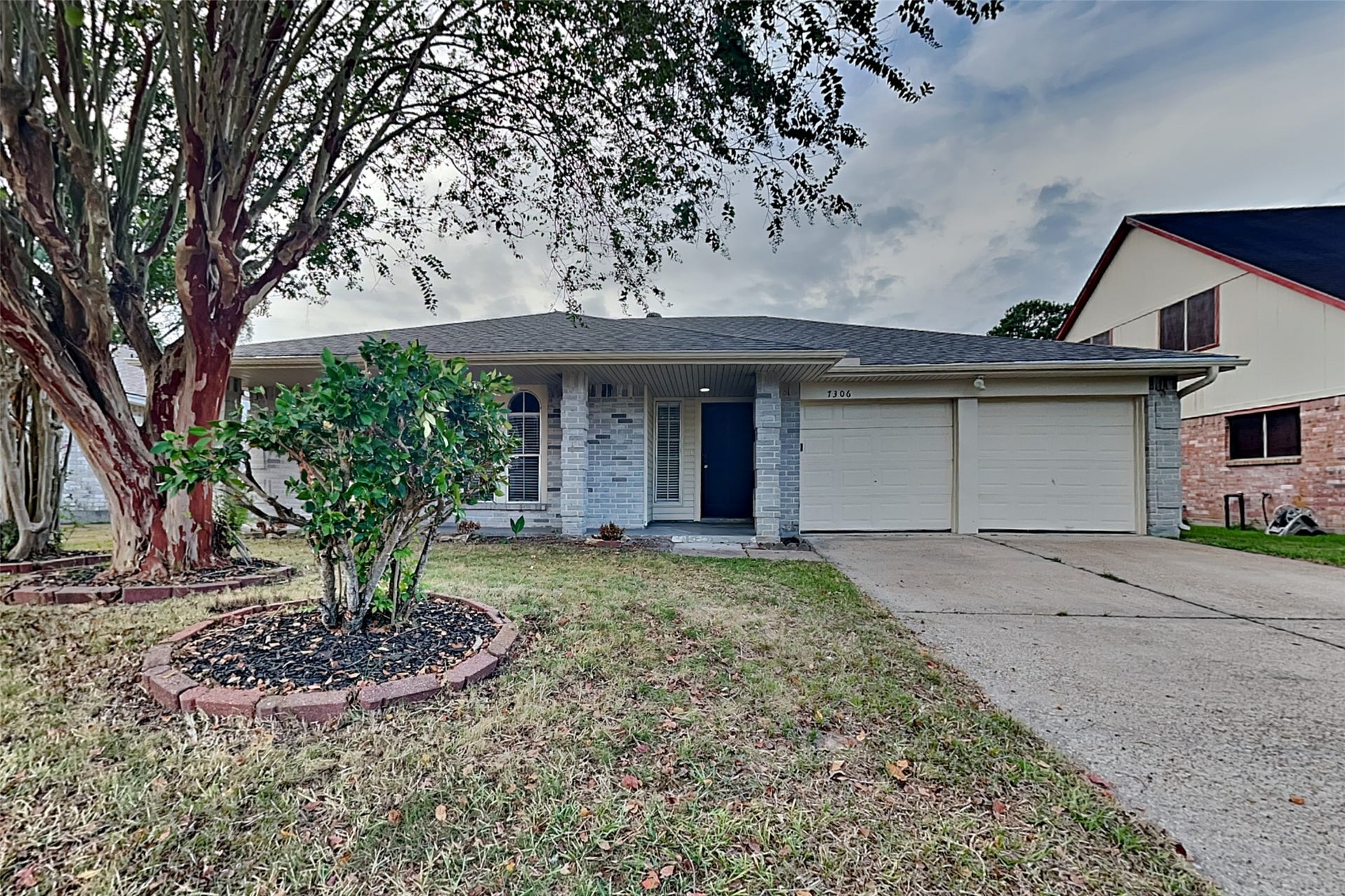 7306 Logging Trail Drive, Humble, TX 77346