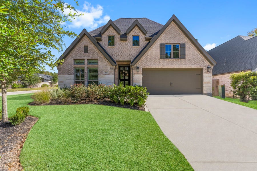 Property photo for 164 E Cascade Heights Drive, Montgomery, TX