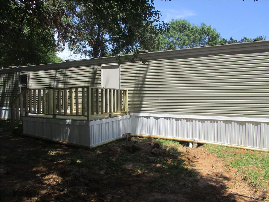 Property photo for 16893 Interstate 45 North N, Willis, TX