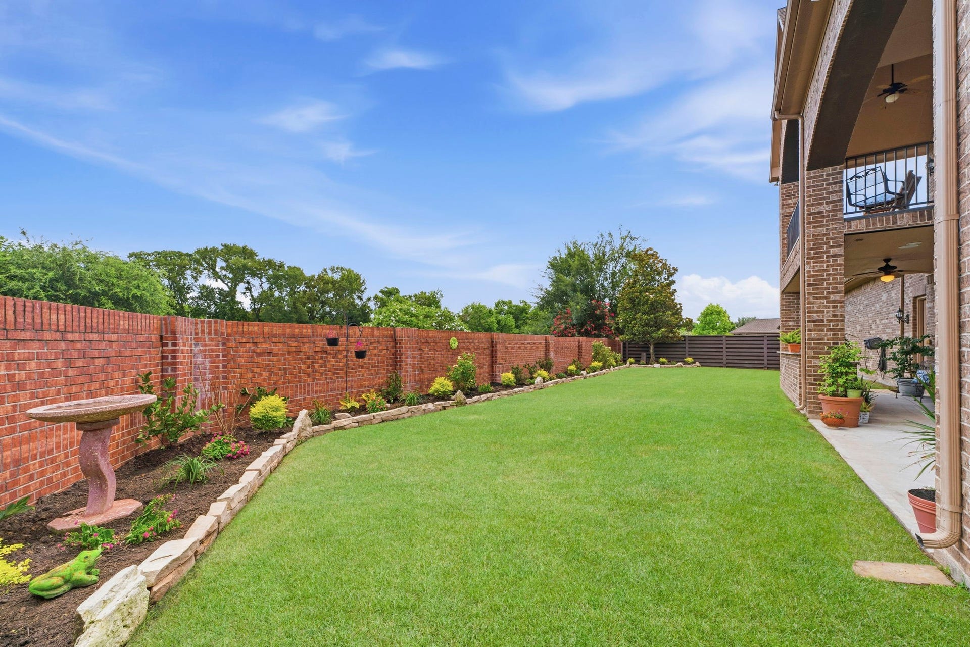 Extra side yard for activities!
