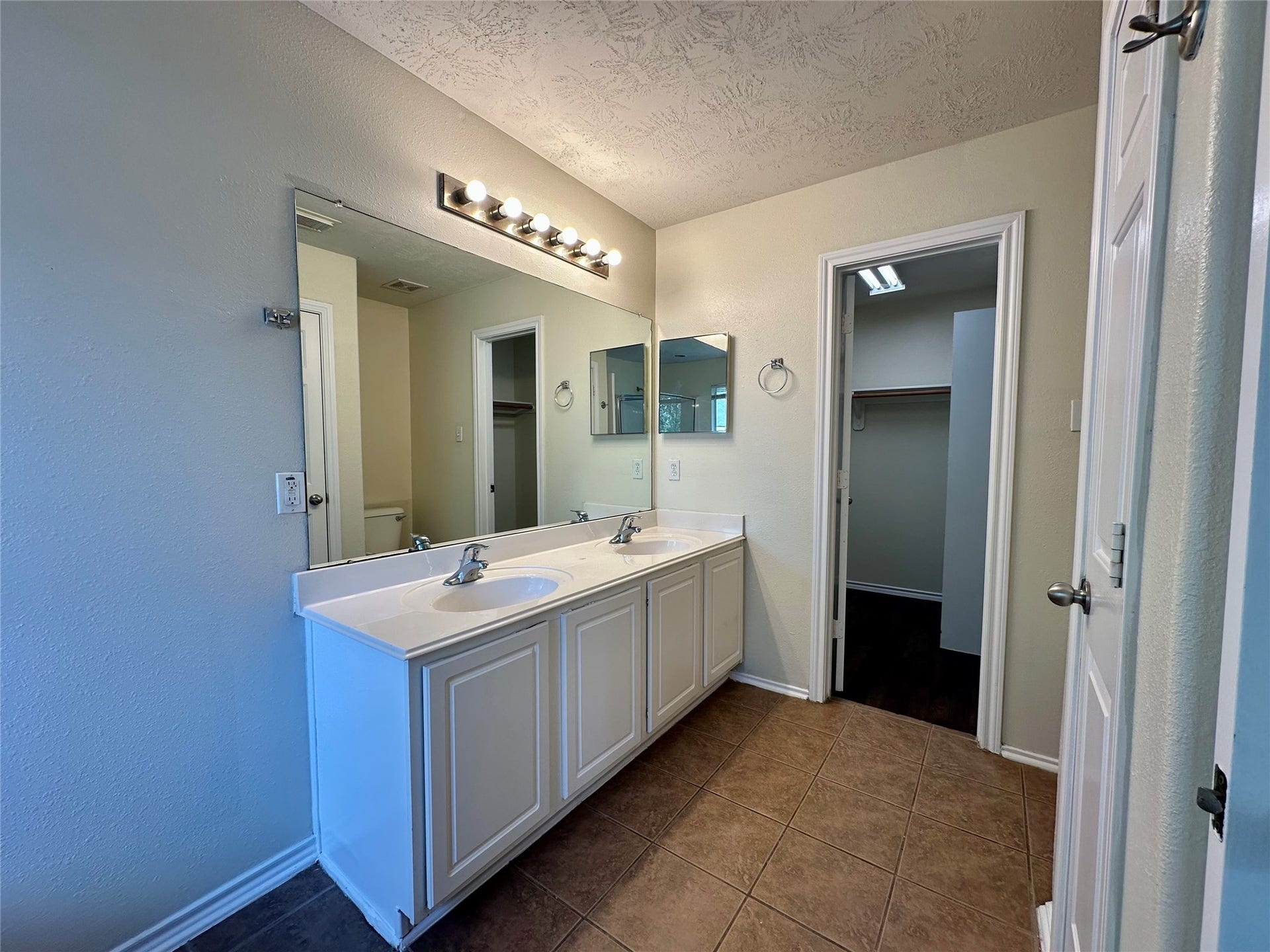 16202 Sandy Path Lane, Houston, TX 77084 16202 Sandy Path Lane, Houston, TX 77084