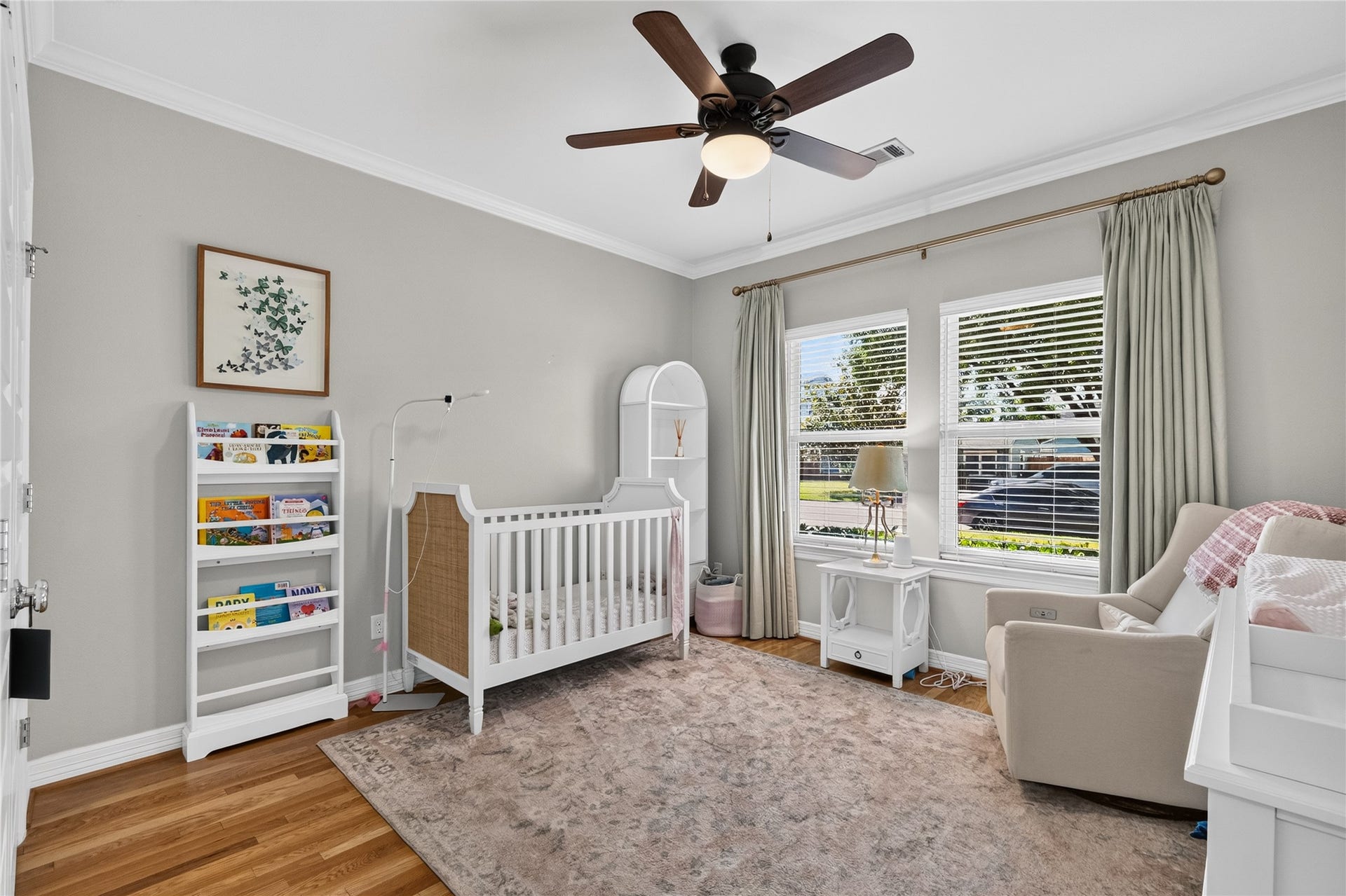 1722 Chippendale Road, Houston, TX 77018