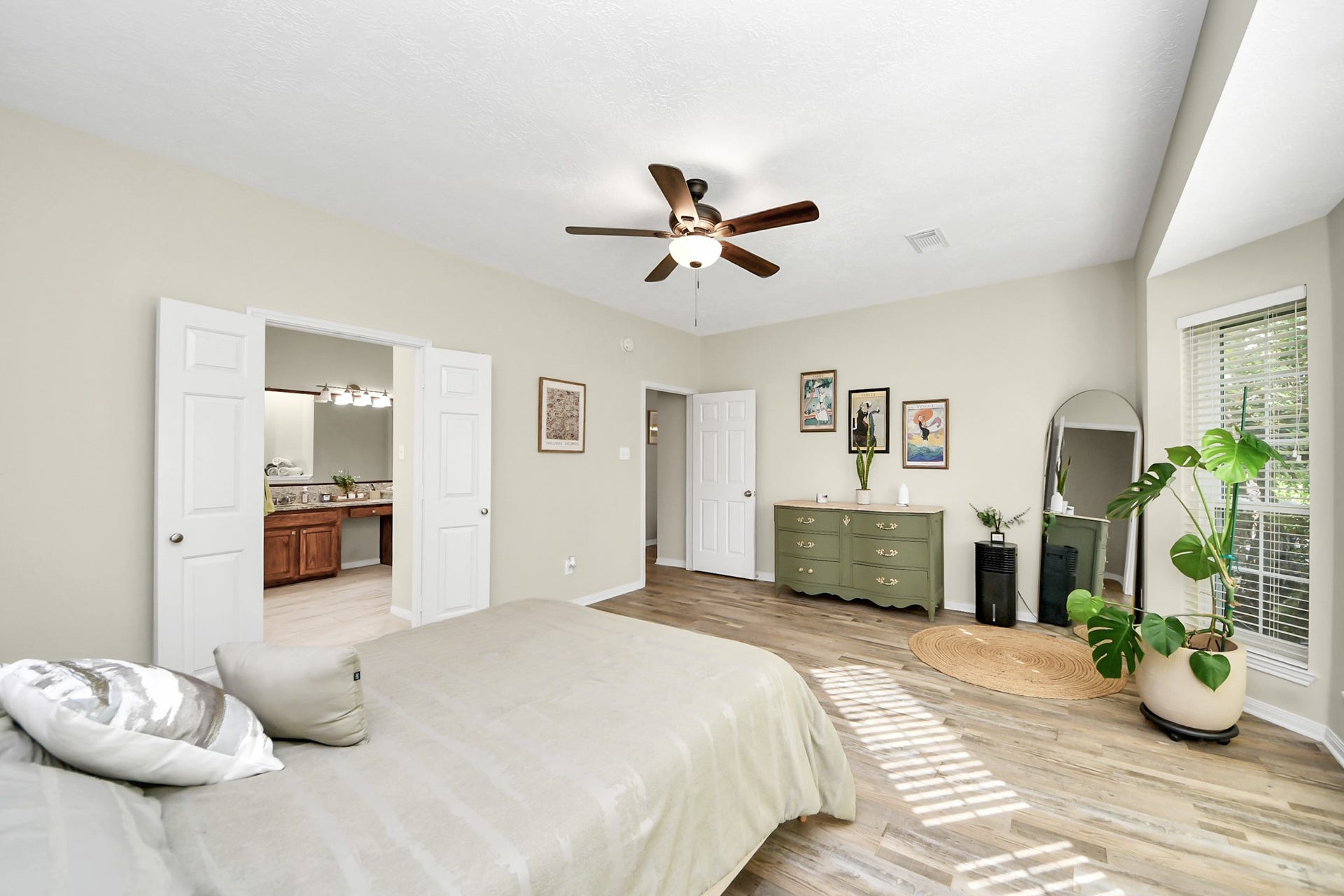 2610 Spring Bend Drive, Spring, TX 77386 2610 Spring Bend Drive, Spring, TX 77386