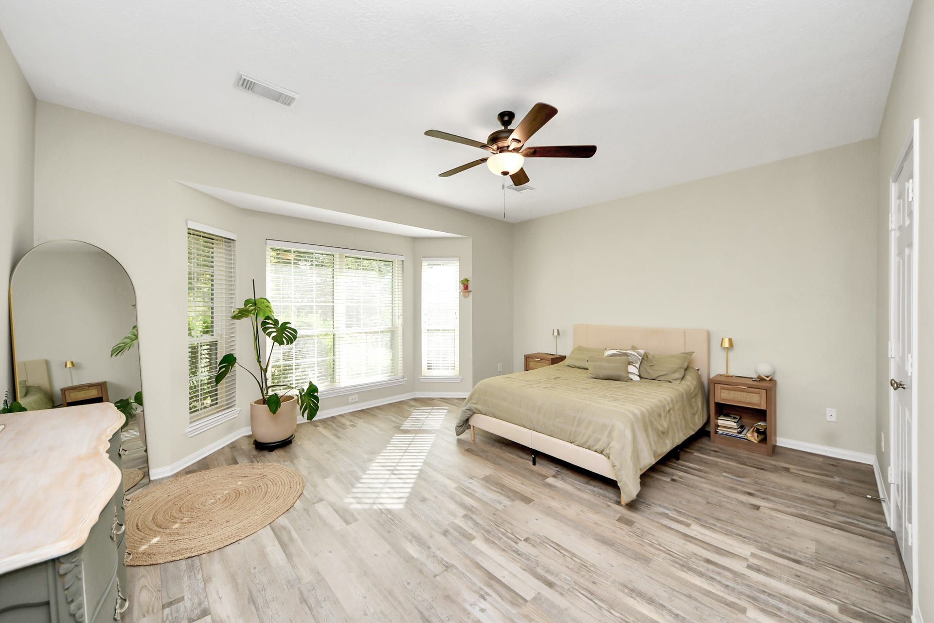 2610 Spring Bend Drive, Spring, TX 77386 2610 Spring Bend Drive, Spring, TX 77386