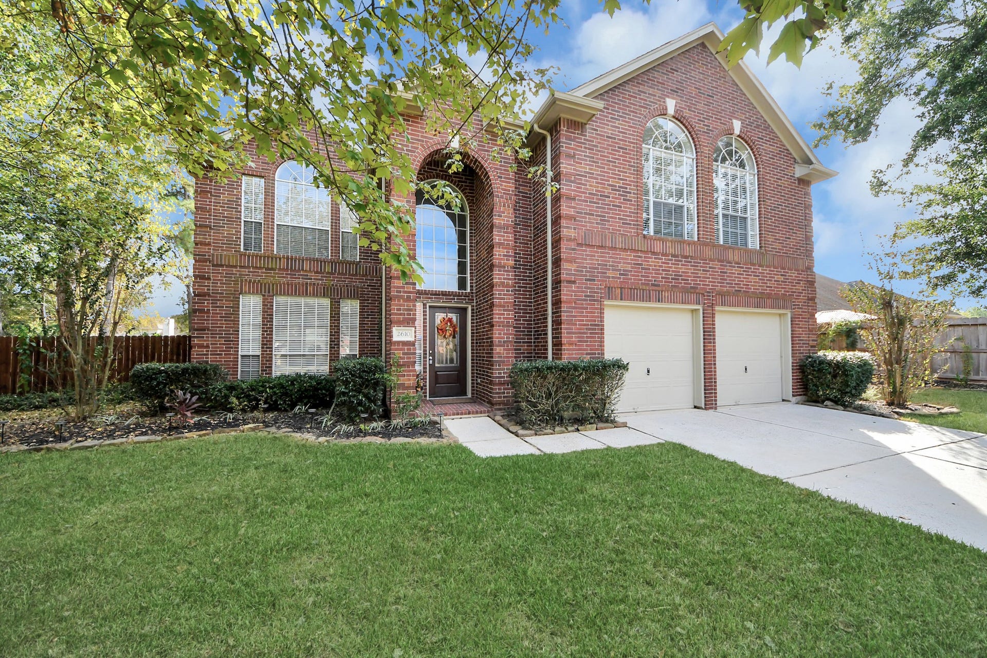 2610 Spring Bend Drive, Spring, TX 77386 2610 Spring Bend Drive, Spring, TX 77386