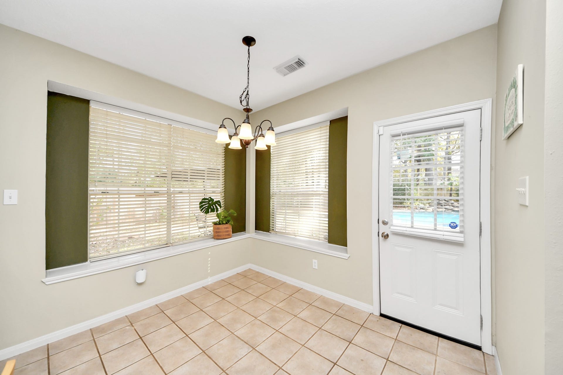 2610 Spring Bend Drive, Spring, TX 77386 2610 Spring Bend Drive, Spring, TX 77386