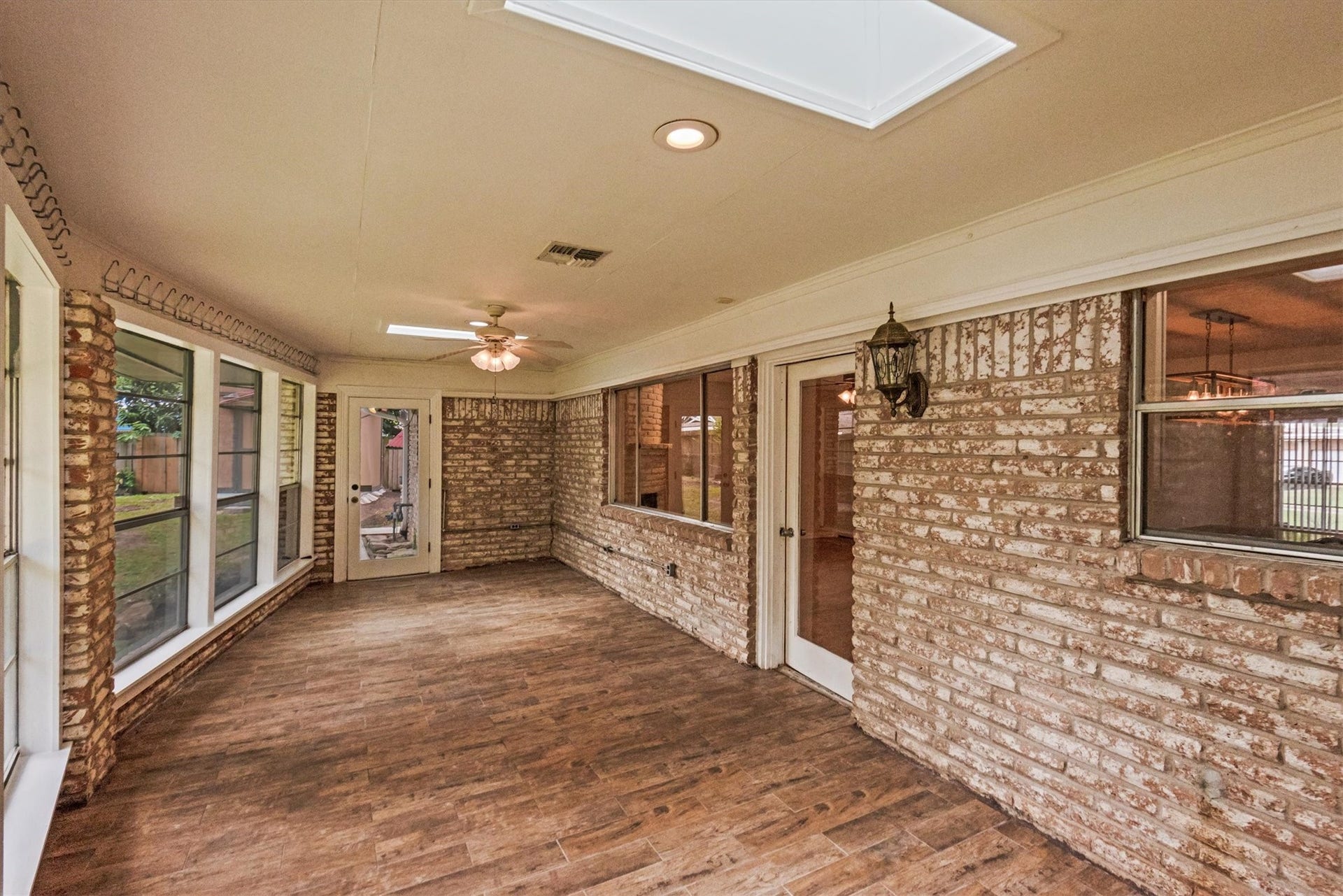 4906 Green Willow Lane, Dickinson, TX 77539 4906 Green Willow Lane, Dickinson, TX 77539