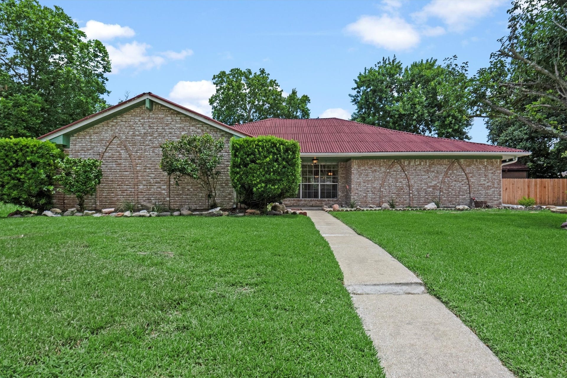 4906 Green Willow Lane, Dickinson, TX 77539 4906 Green Willow Lane, Dickinson, TX 77539