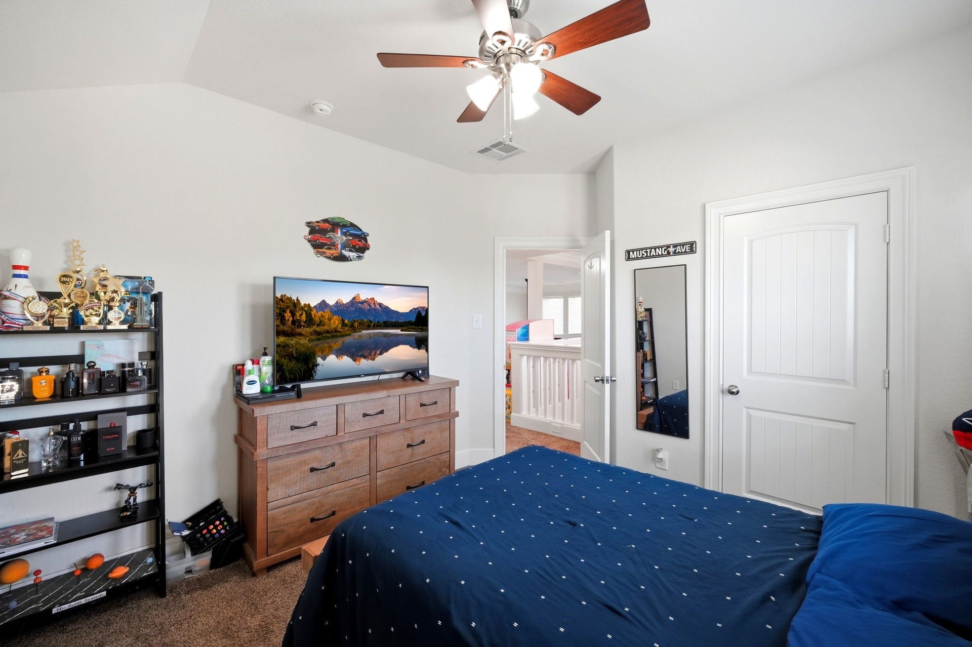 21639 Lexor Drive, Porter, TX 77365 Spacious bedroom