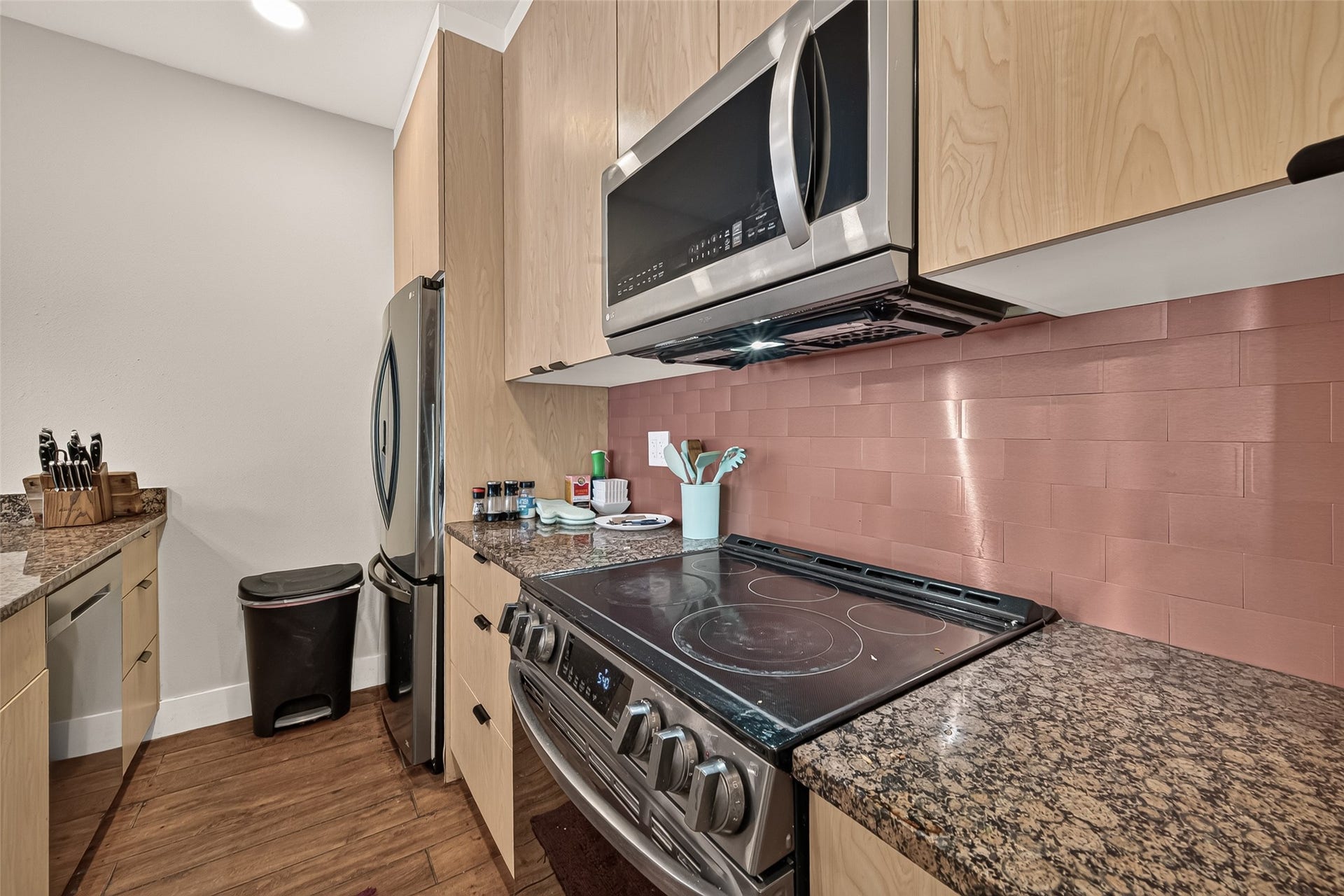198 Wilcrest Drive, #198, Houston, TX 77042