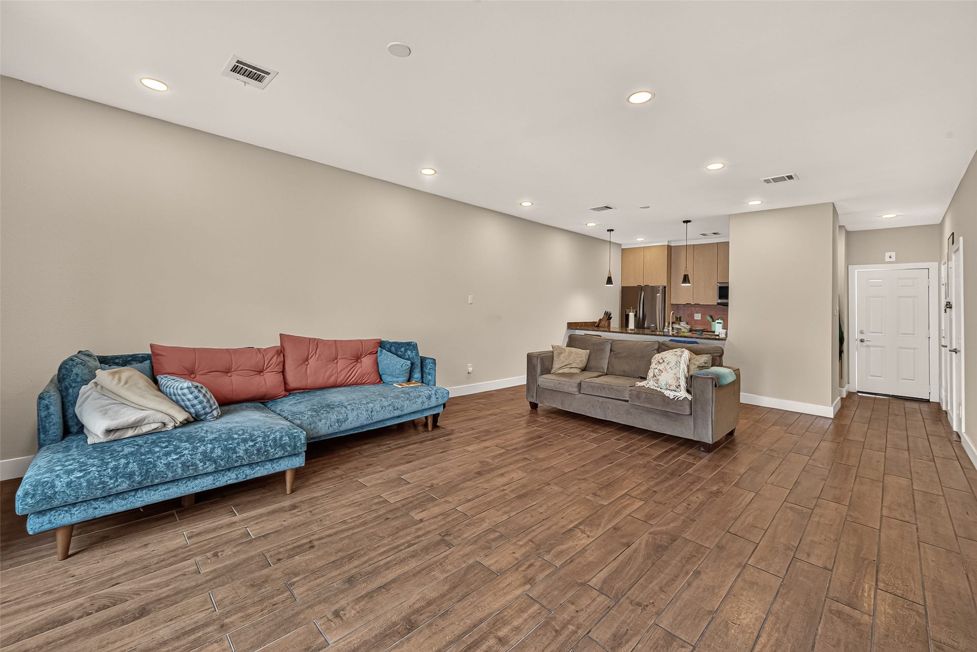 198 Wilcrest Drive, #198, Houston, TX 77042