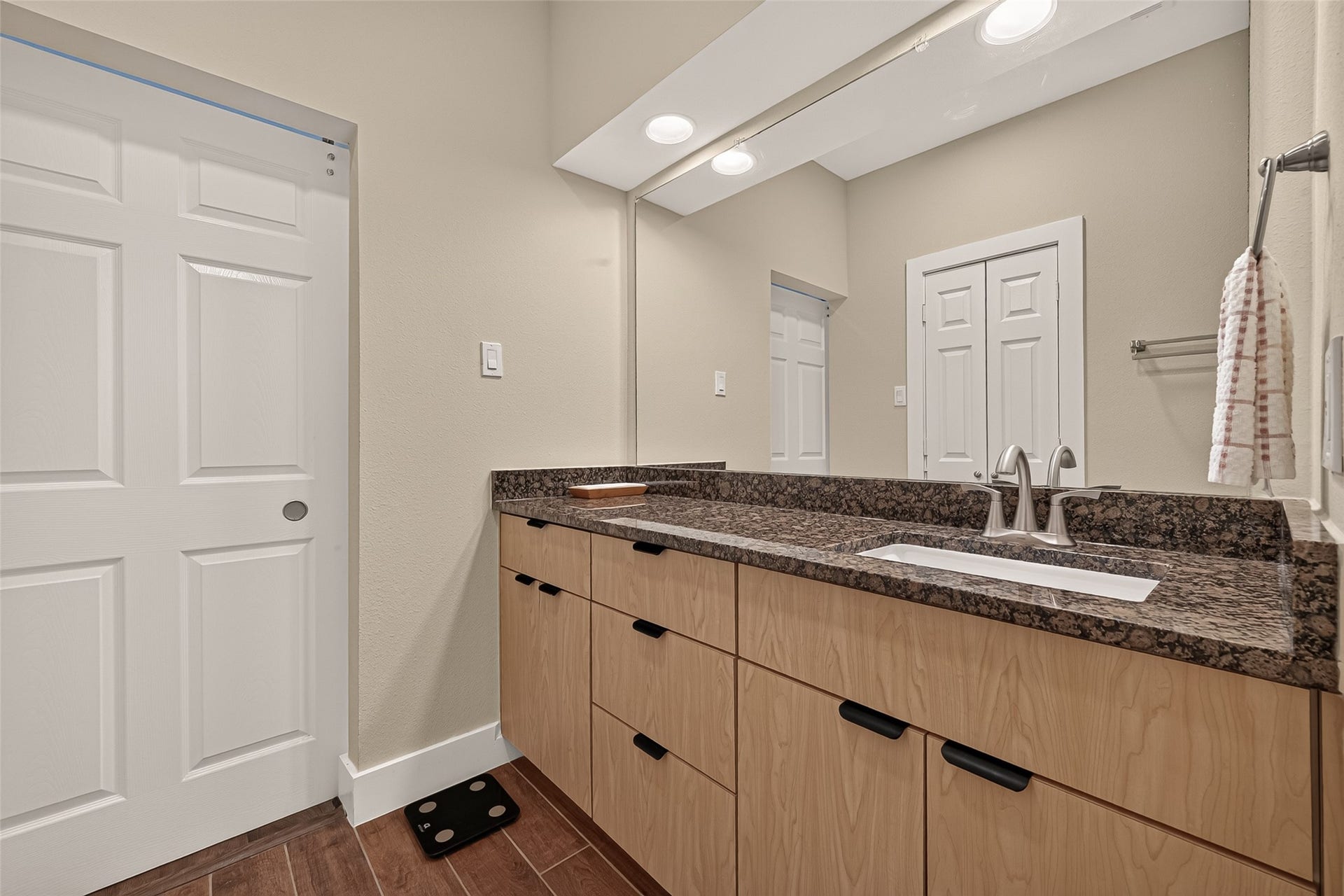 198 Wilcrest Drive, #198, Houston, TX 77042