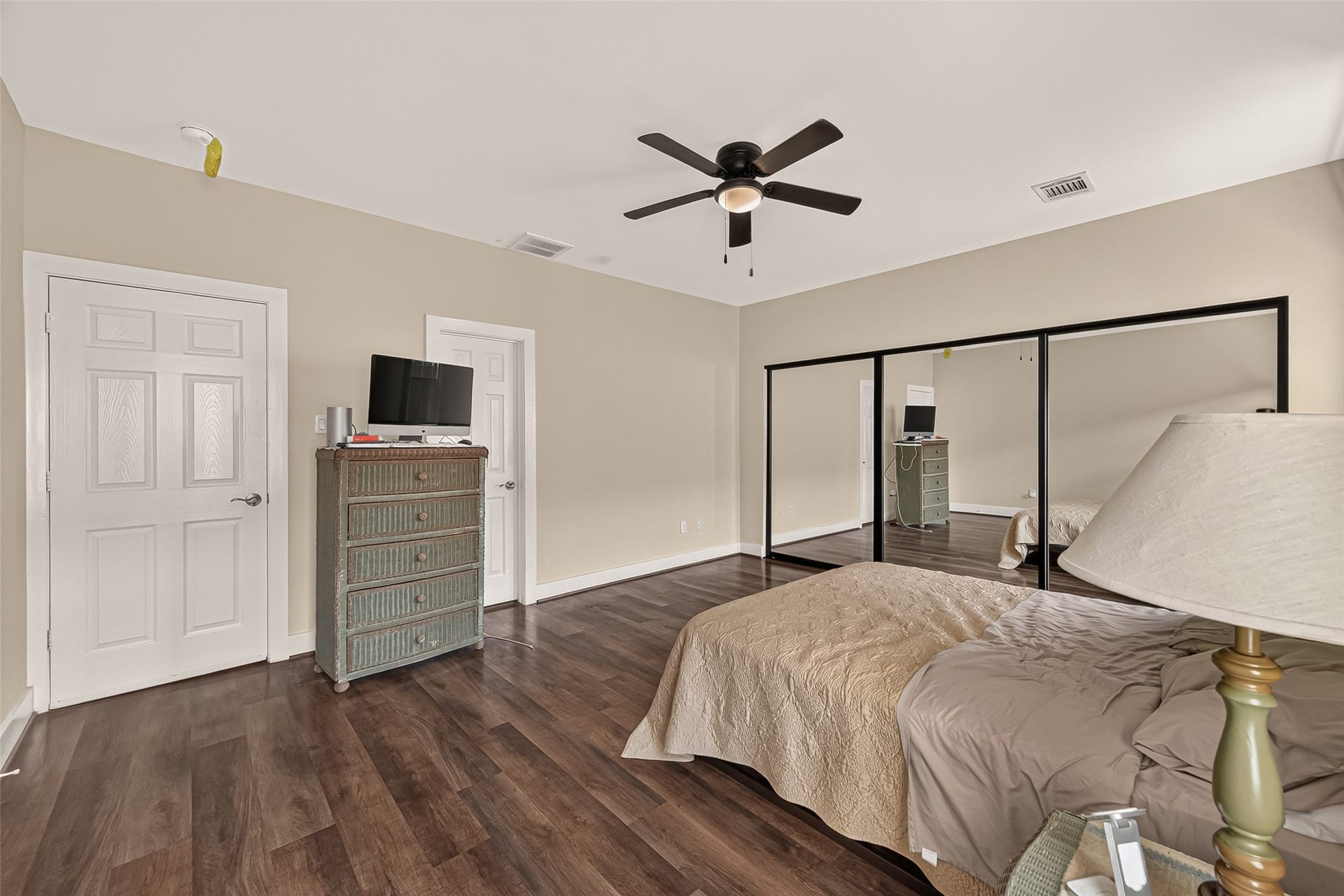 198 Wilcrest Drive, #198, Houston, TX 77042