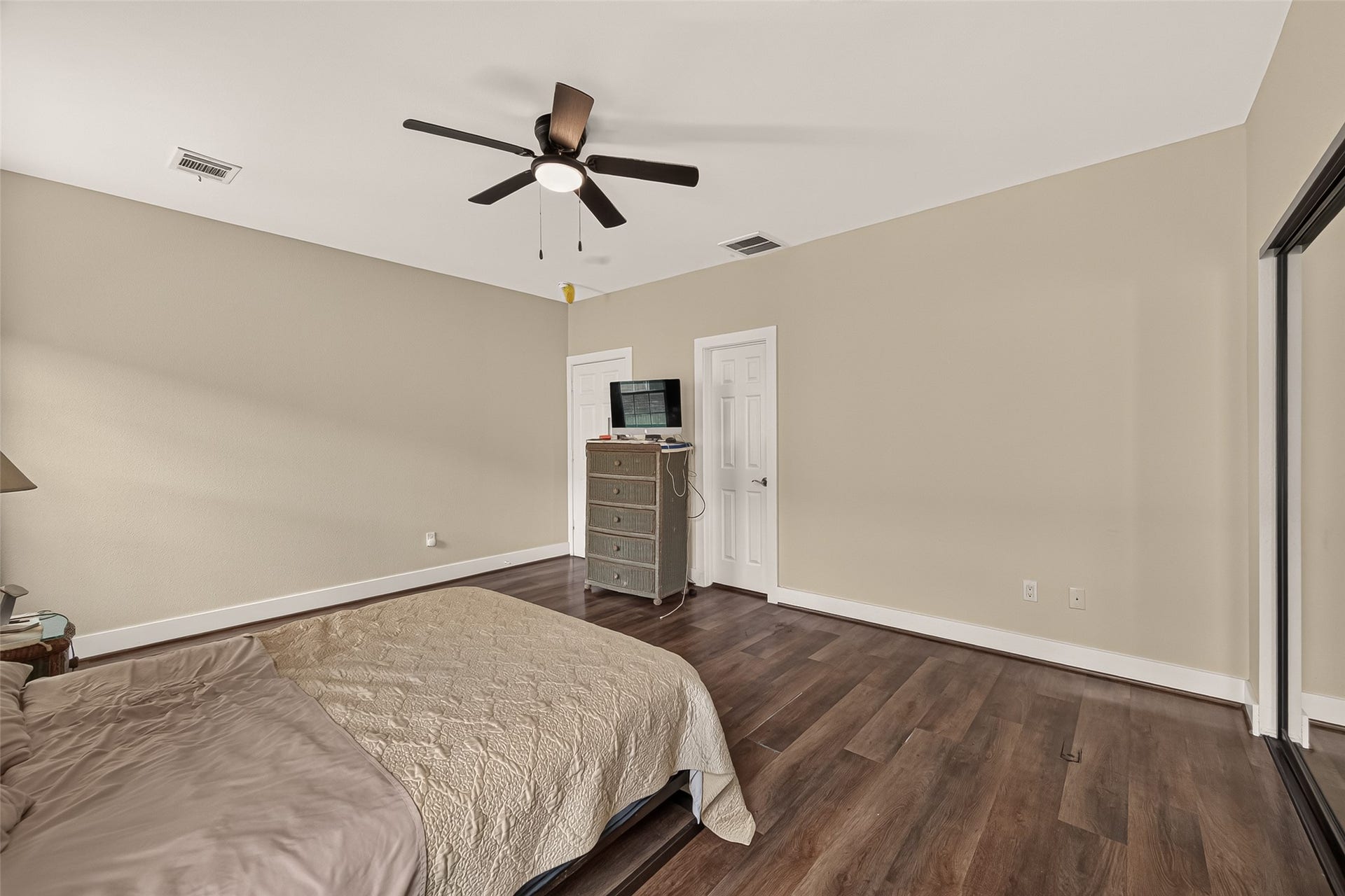 198 Wilcrest Drive, #198, Houston, TX 77042