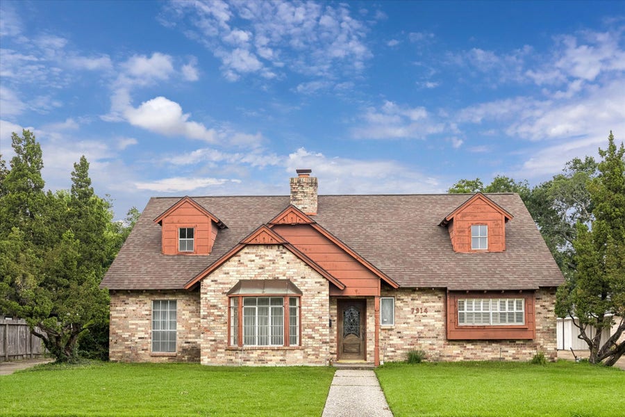 Property photo for 7914 Windswept Lane, Houston, TX