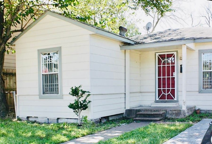 Property photo for 1429 N Durham Drive, Houston, TX