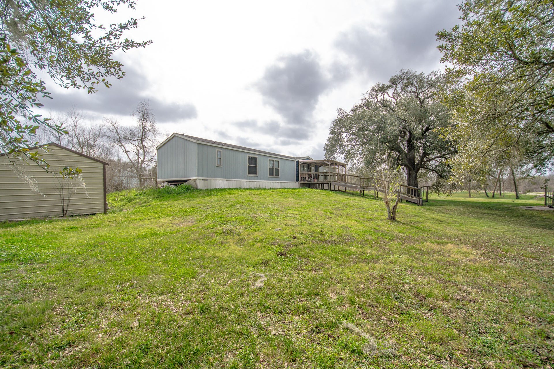 2801 County Road 444, Angleton, TX 77515 2801 County Road 444, Angleton, TX 77515