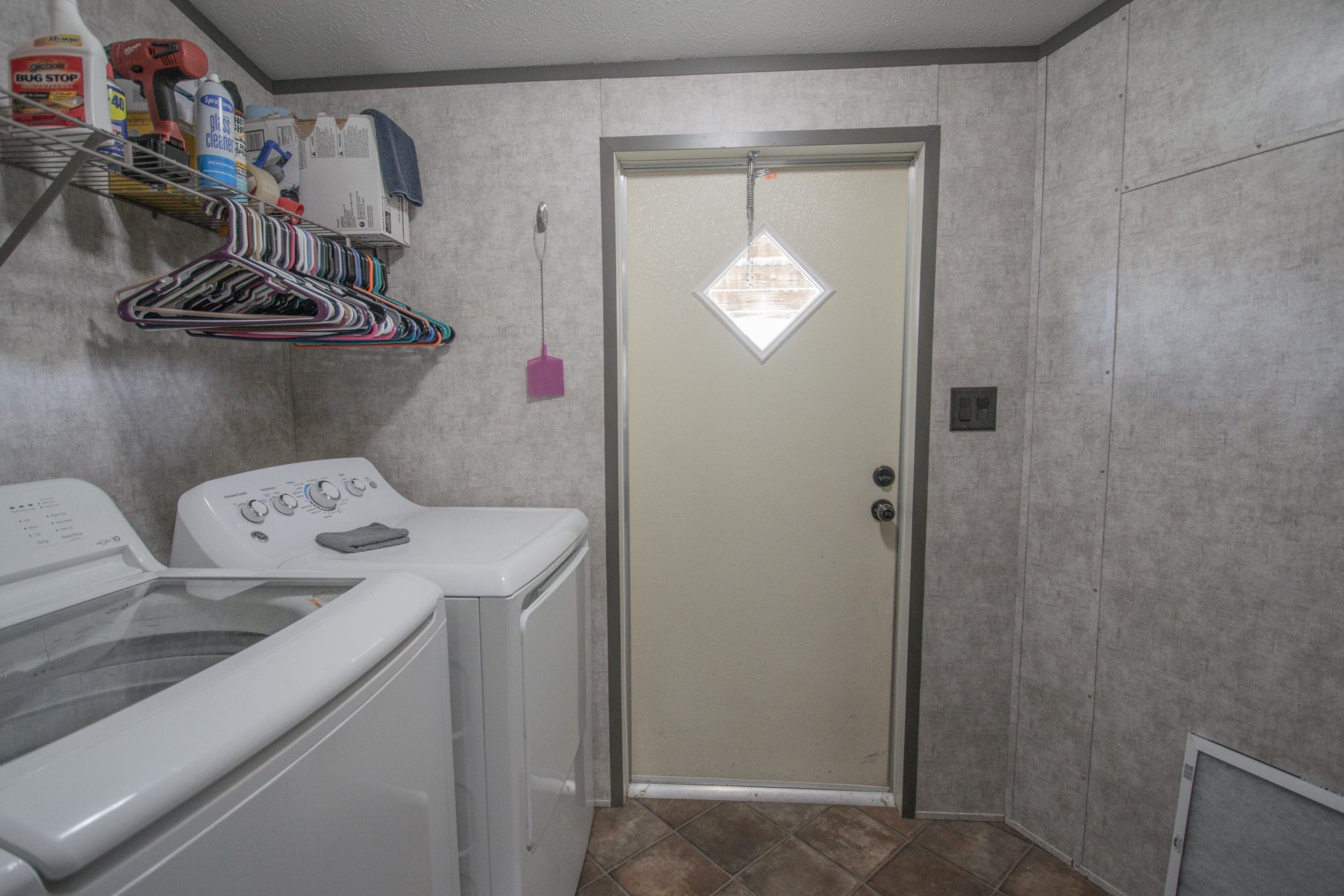 2801 County Road 444, Angleton, TX 77515 2801 County Road 444, Angleton, TX 77515