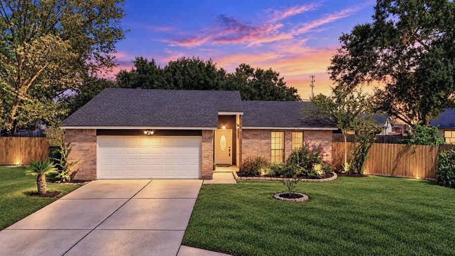 Property photo for 9902 Jademont Lane, Houston, TX