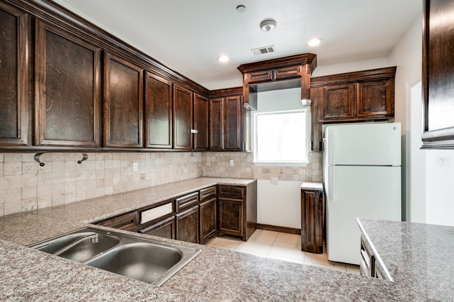 16111 Porter Lane, Porter, TX 77365 Kitchen in building #2, with solid wood cabinets and granite counter tops.
