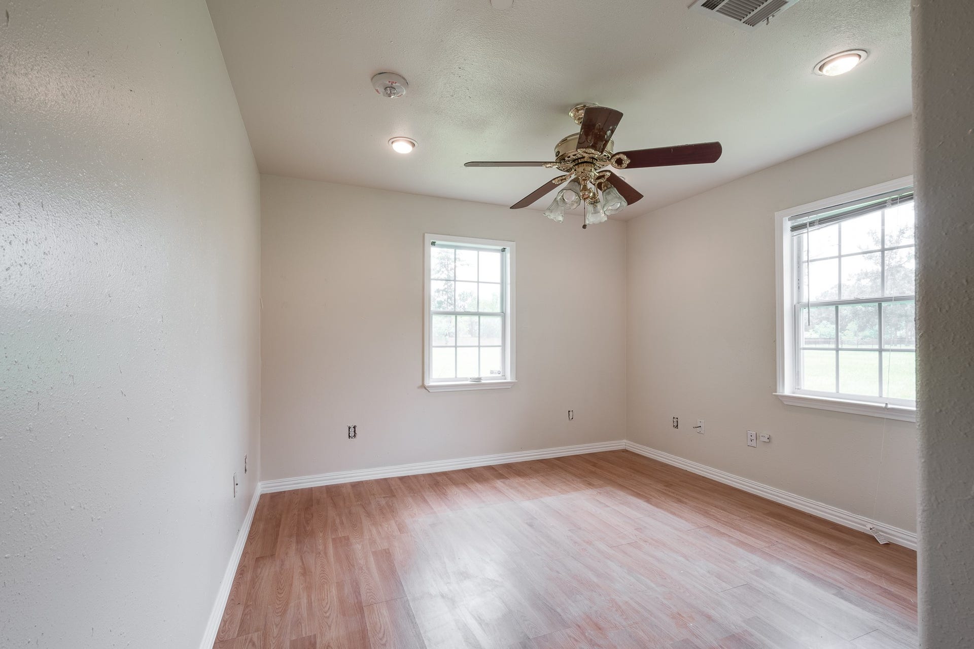 16111 Porter Lane, Porter, TX 77365 Building #3 with extra room.