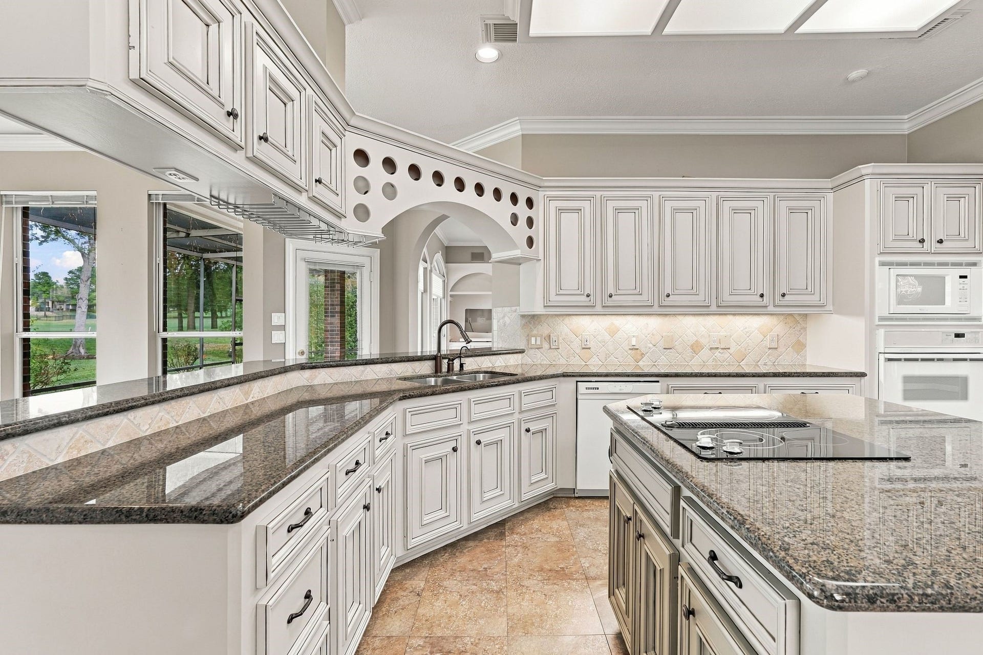 299 Wedgewood Drive, Montgomery, TX 77356 299 Wedgewood Drive, Montgomery, TX 77356