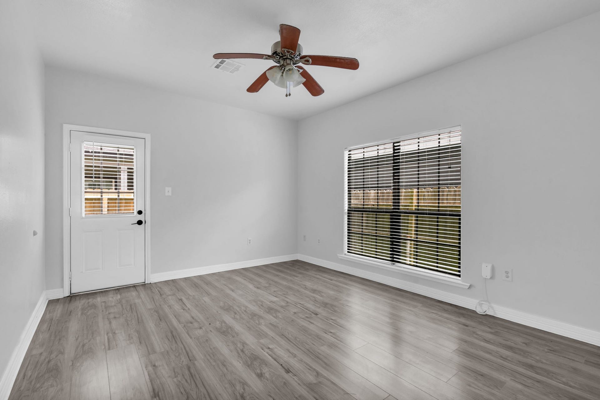 16872 Kempwood, Montgomery, TX 77316 16872 Kempwood, Montgomery, TX 77316