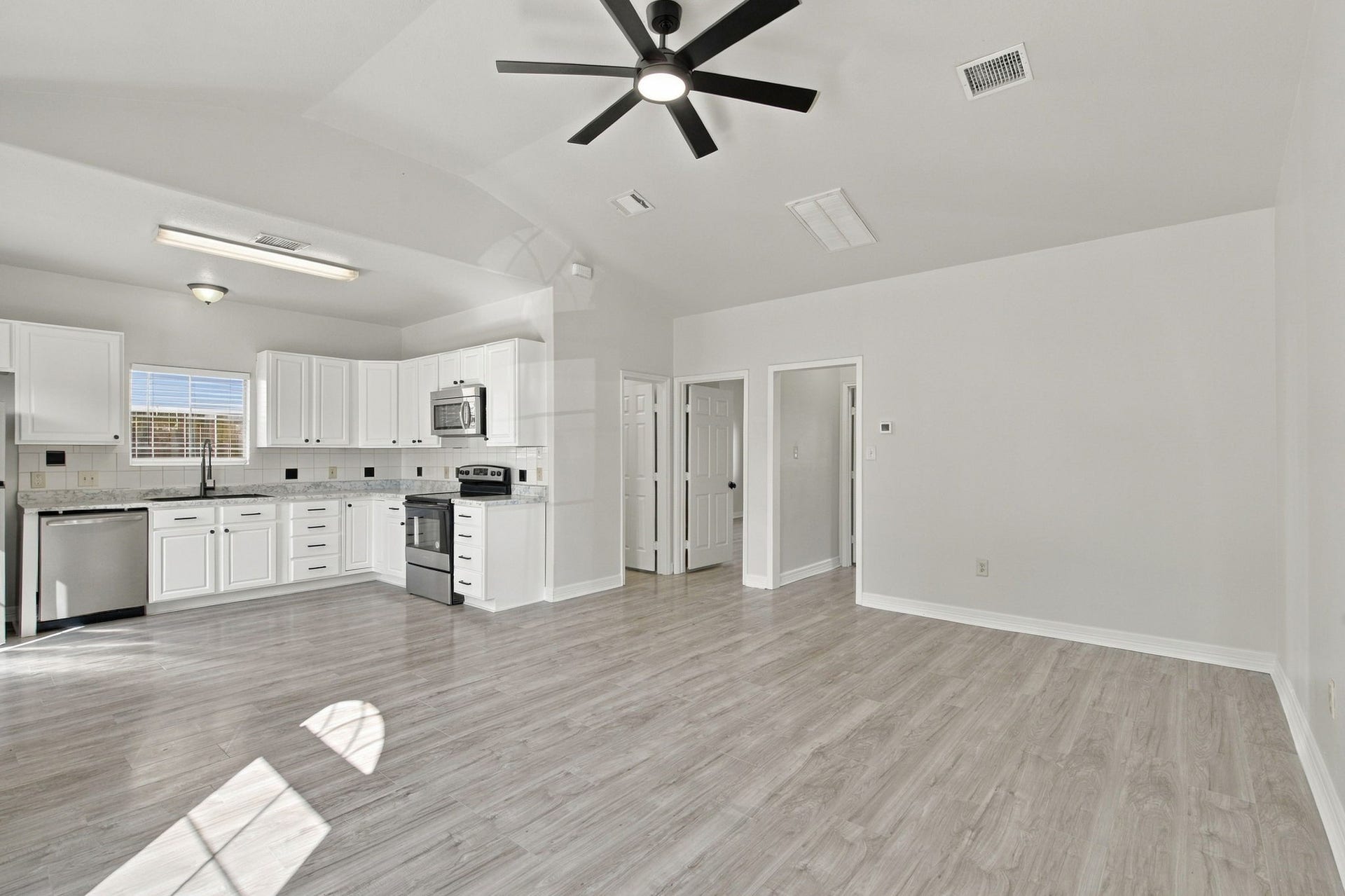 16872 Kempwood, Montgomery, TX 77316 16872 Kempwood, Montgomery, TX 77316