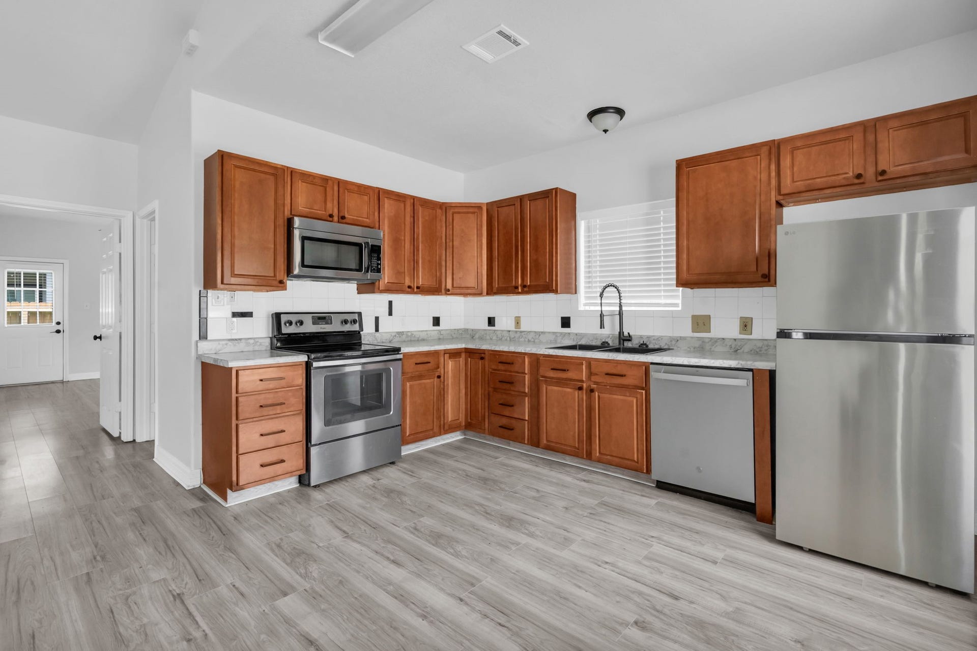 16872 Kempwood, Montgomery, TX 77316 16872 Kempwood, Montgomery, TX 77316