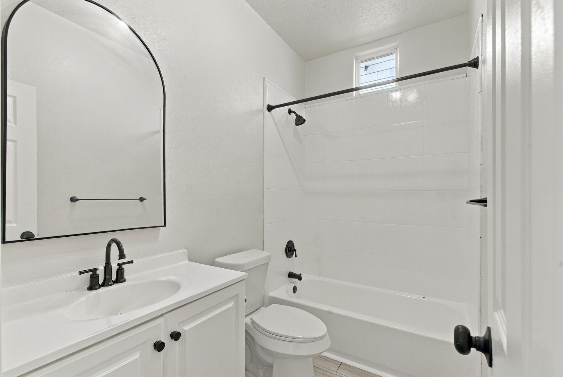 16872 Kempwood, Montgomery, TX 77316 16872 Kempwood, Montgomery, TX 77316