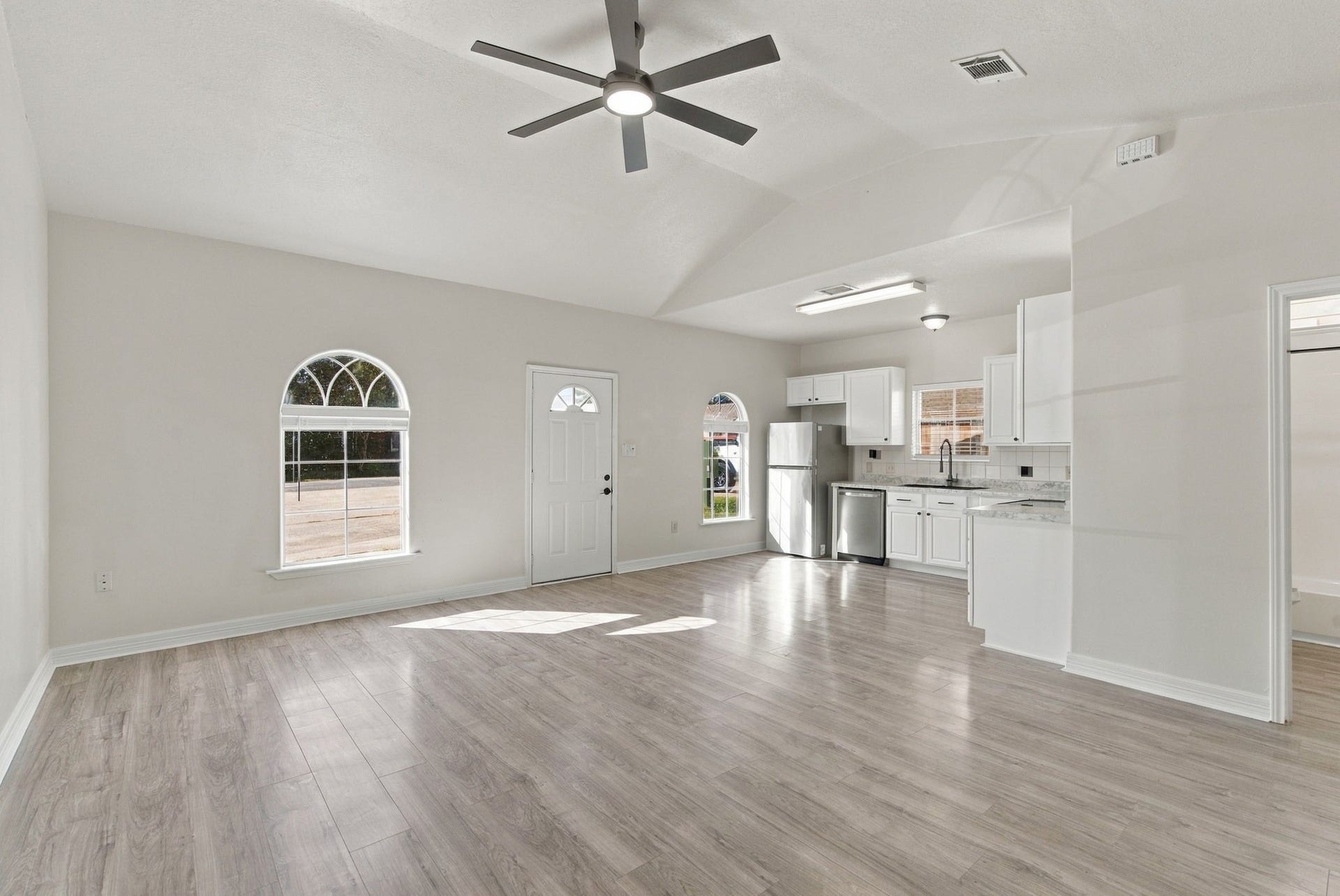 16872 Kempwood, Montgomery, TX 77316 16872 Kempwood, Montgomery, TX 77316