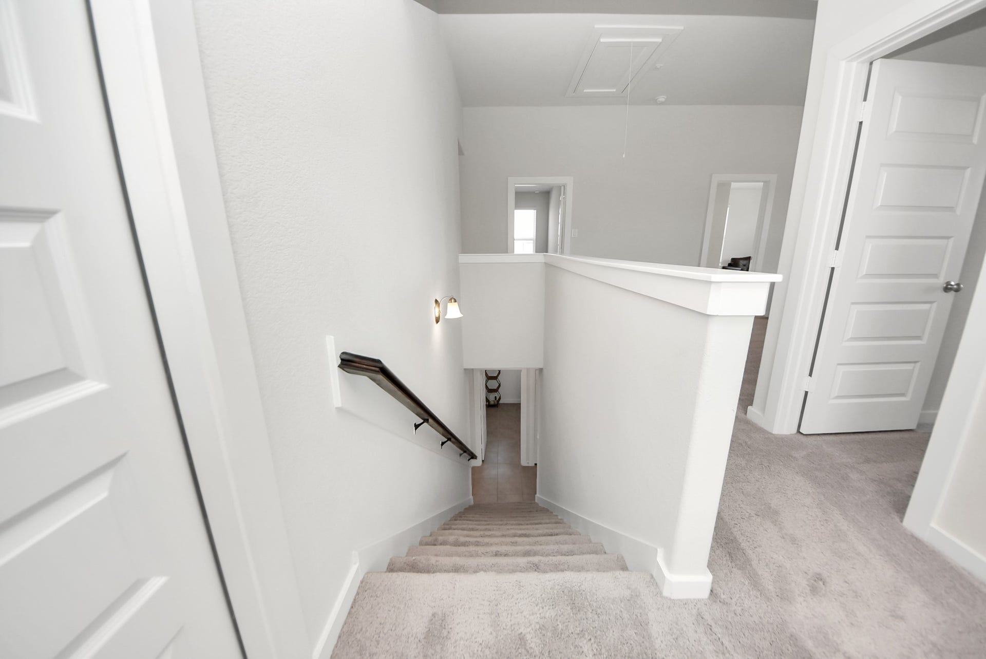 7202 Wilshire Court, Rosharon, TX 77583 Stairs