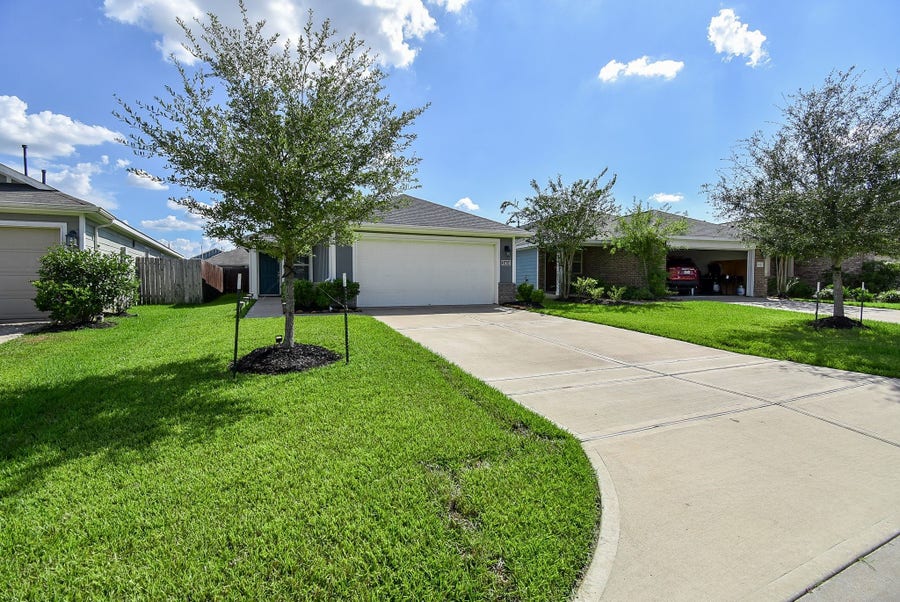 Property photo for 21431 Bluebonnet Cove Court, Katy, TX