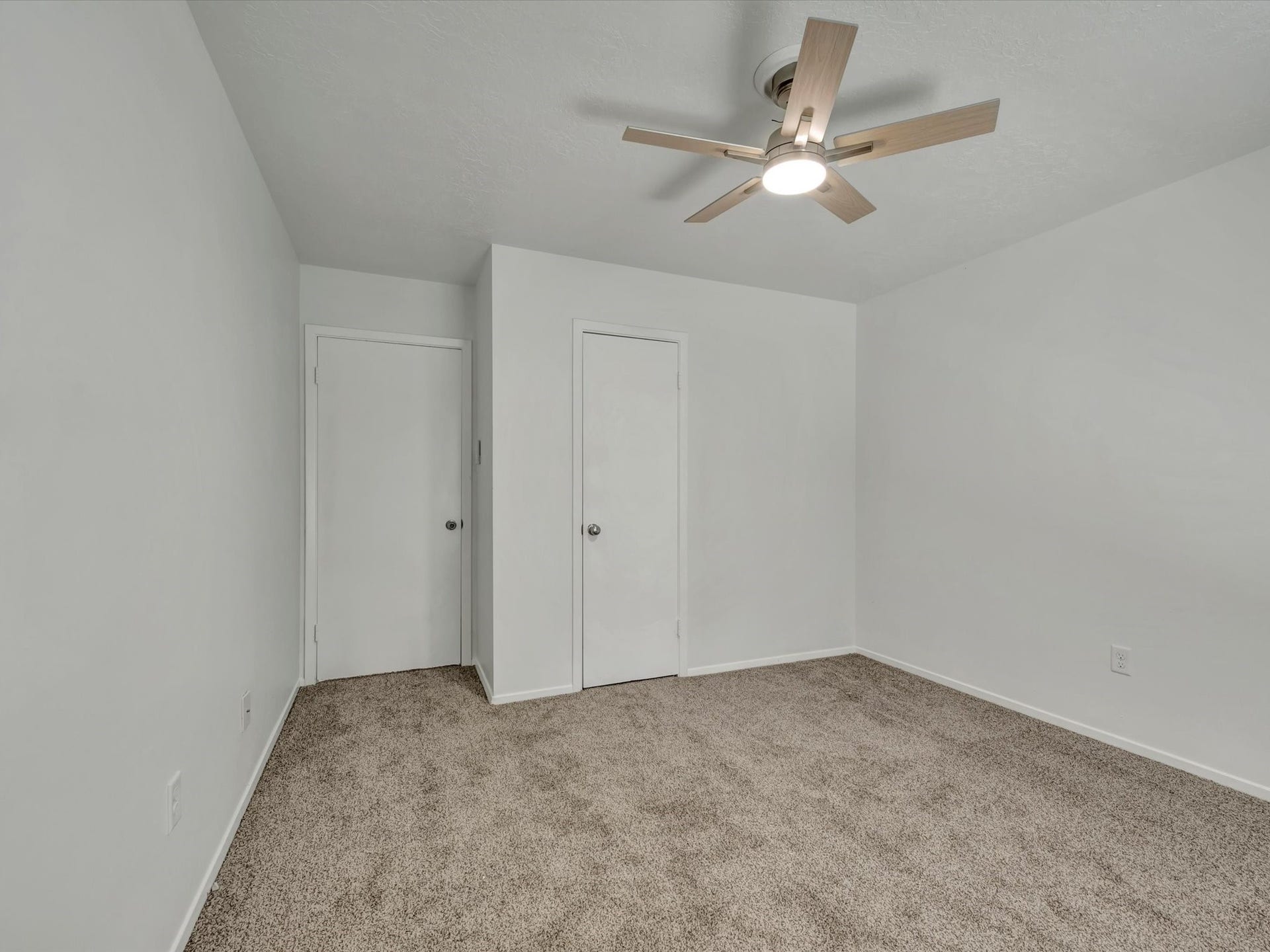 1003 Richvale Lane, Houston, TX 77062 Guest bedroom2