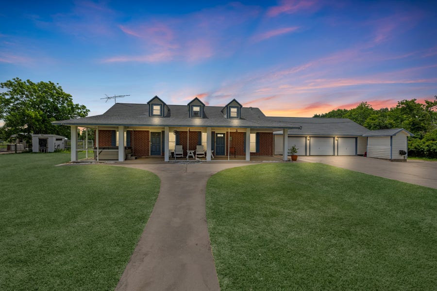 Property photo for 4656 Fm 2918 Road, Brazoria, TX