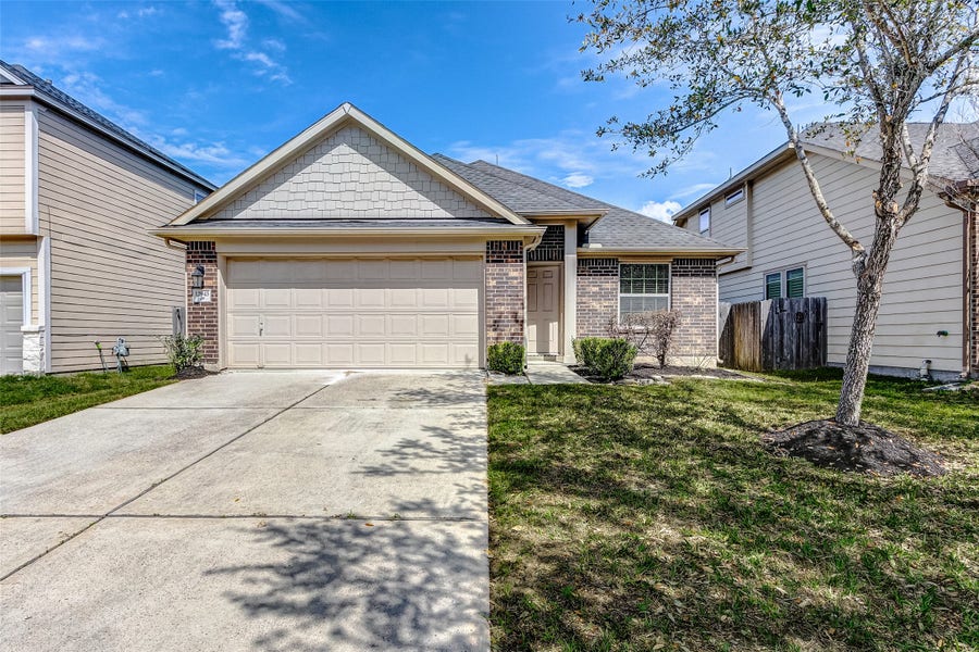 Property photo for 12943 Pecan Shores Drive, Houston, TX
