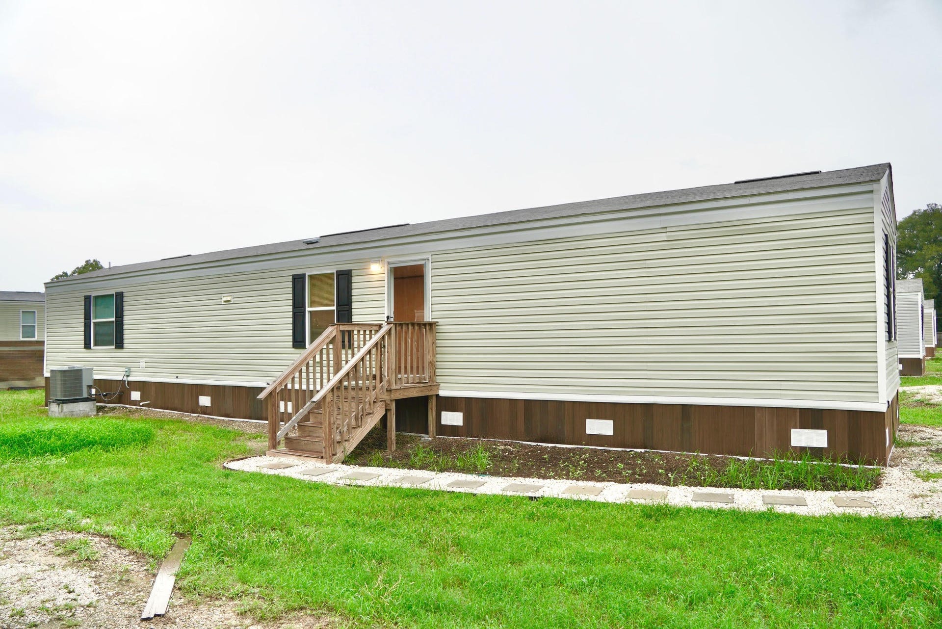 Nearly new! This immaculate, 1-year-old manufactured home (3Bed-2 Bath) is nestled in a pristine, highly desirable New Caney neighborhood