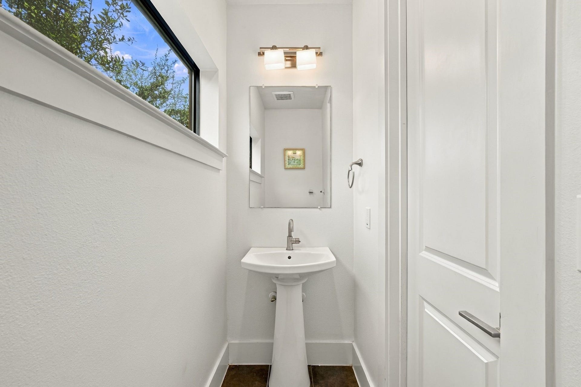 2401 Crawford Street, #C2A, Houston, TX 77004 2401 Crawford Street, #C2A, Houston, TX 77004
