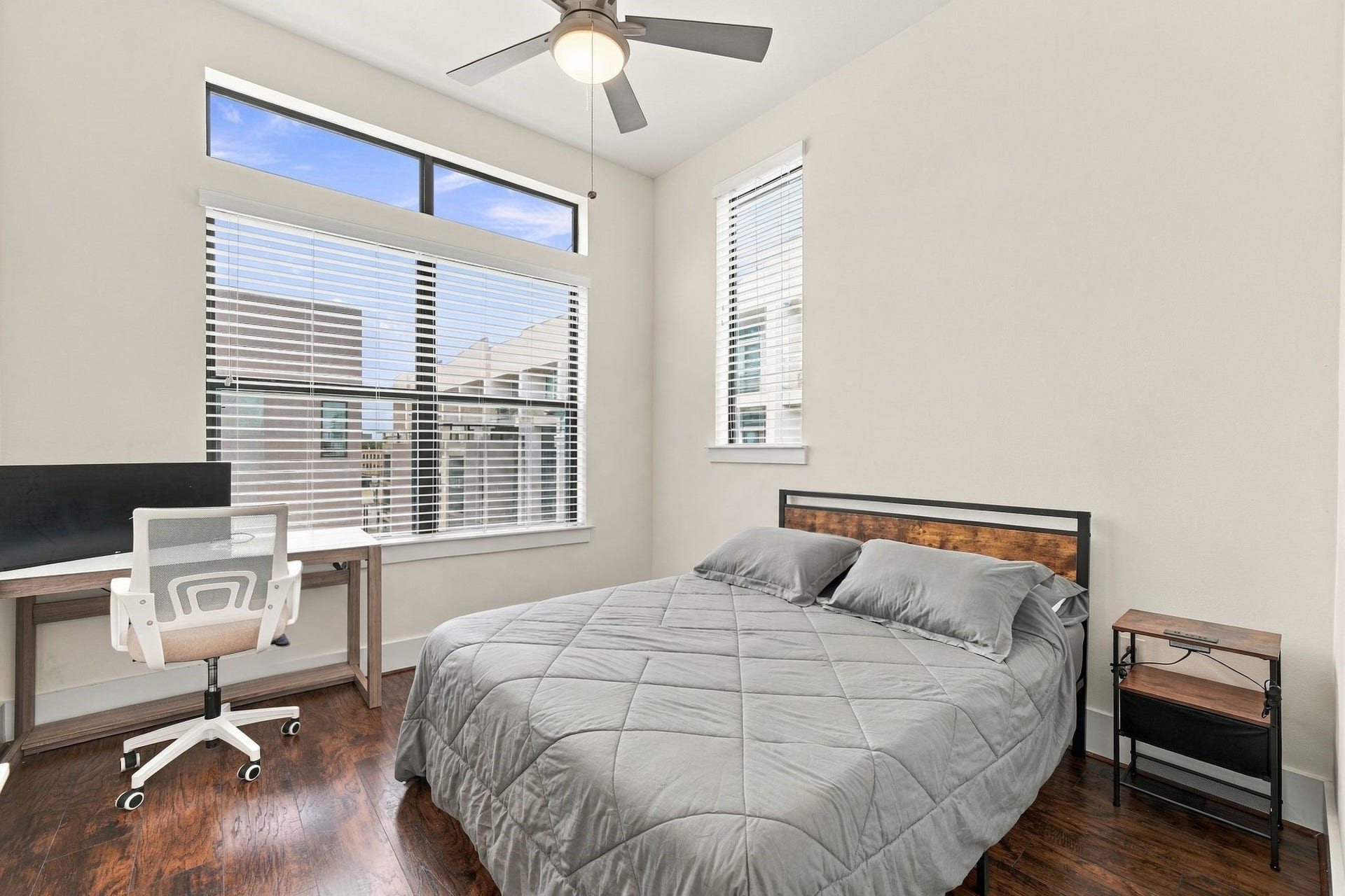 2401 Crawford Street, #C2A, Houston, TX 77004 2401 Crawford Street, #C2A, Houston, TX 77004