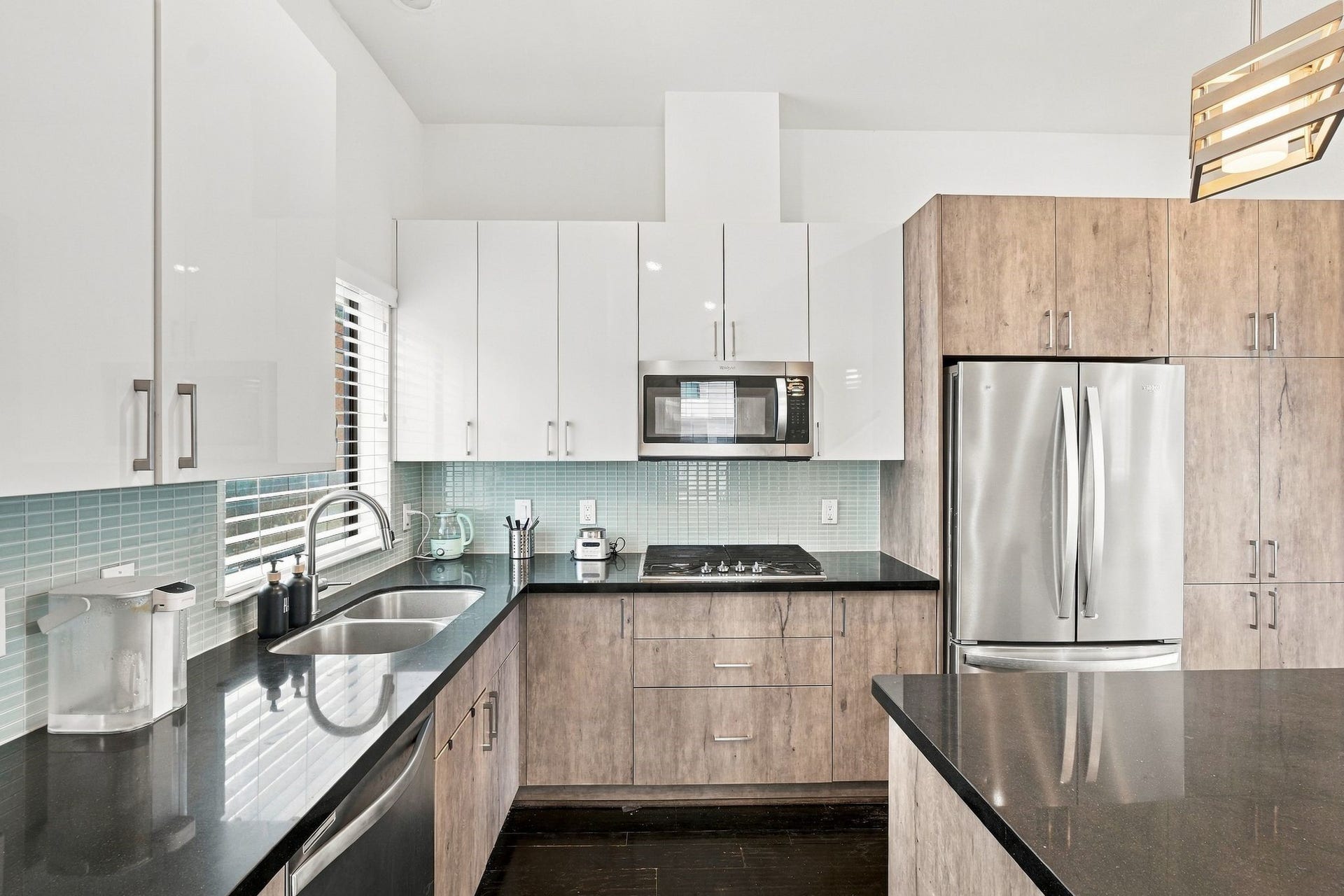2401 Crawford Street, #C2A, Houston, TX 77004 2401 Crawford Street, #C2A, Houston, TX 77004