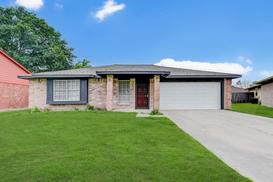 Property photo for 16506 Quiet Quail Drive, Houston, TX