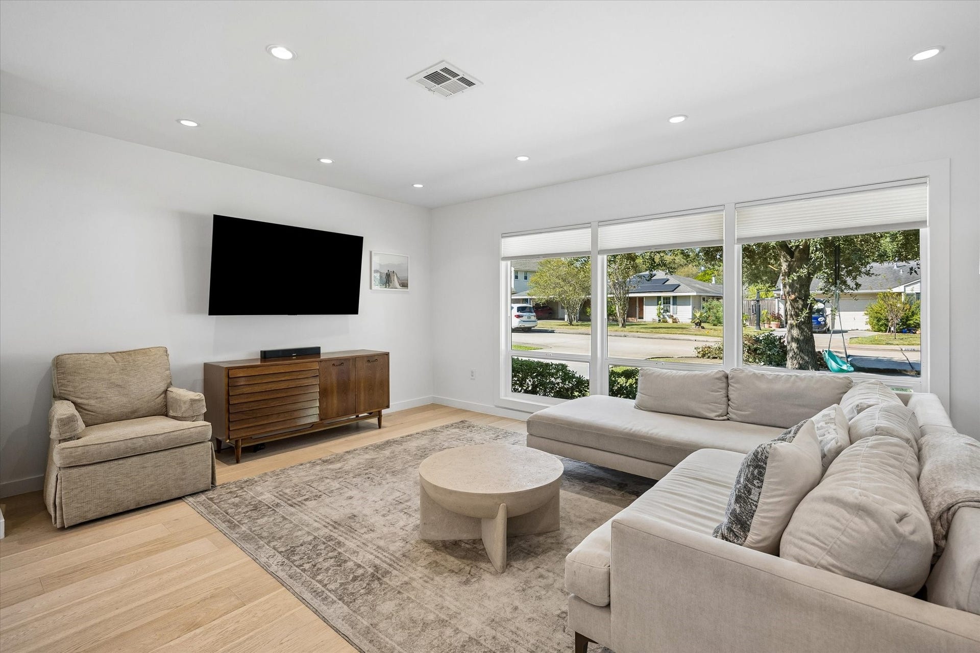 3027 Stanton Street, Houston, TX 77025 3027 Stanton Street, Houston, TX 77025
