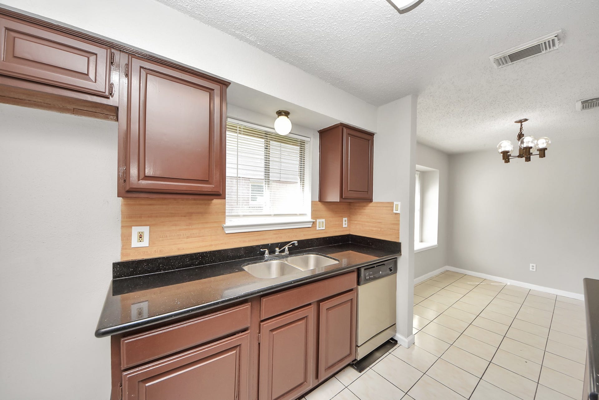 1911 Hammerwood Drive, Missouri City, TX 77489 1911 Hammerwood Drive, Missouri City, TX 77489