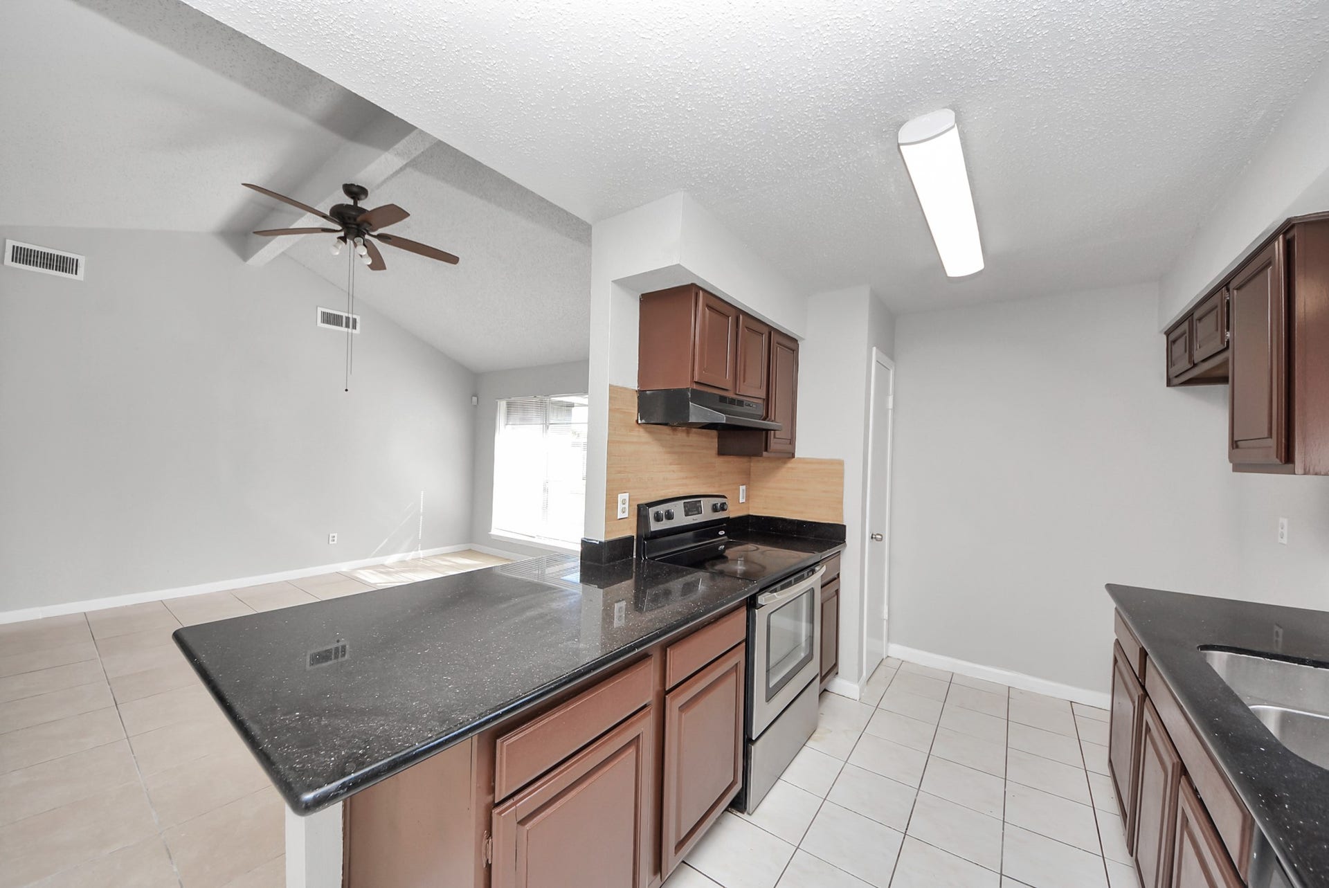 1911 Hammerwood Drive, Missouri City, TX 77489 1911 Hammerwood Drive, Missouri City, TX 77489
