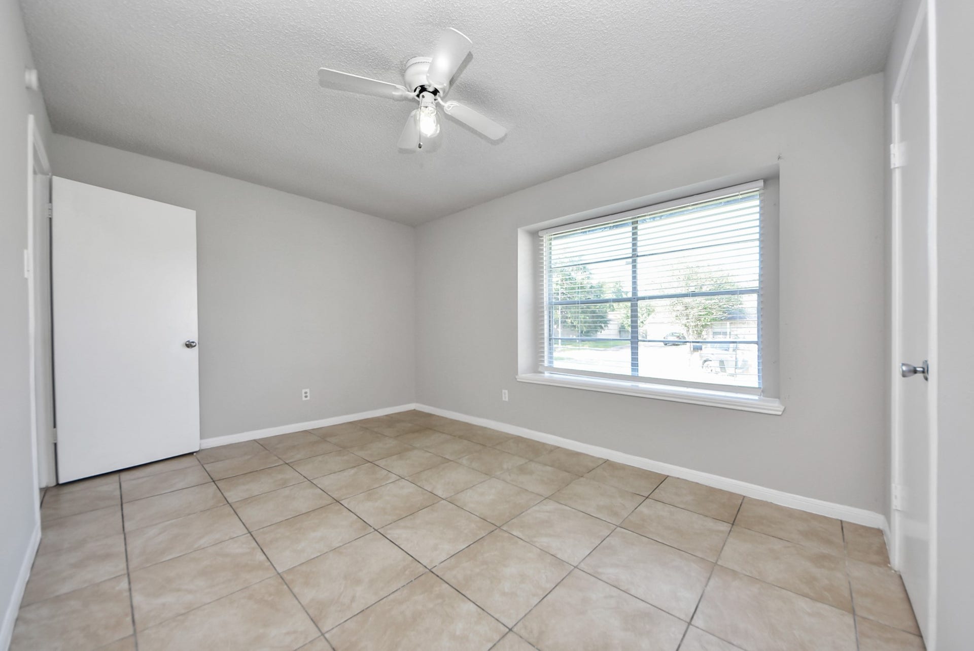 1911 Hammerwood Drive, Missouri City, TX 77489 1911 Hammerwood Drive, Missouri City, TX 77489