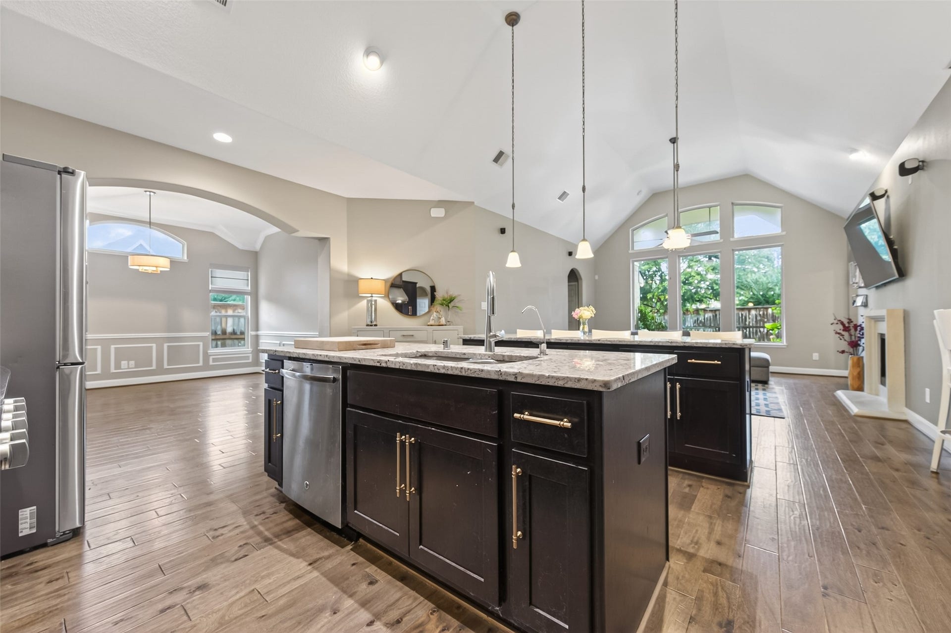 19610 Pecos Bend Court, Cypress, TX 77433 Tons of cabinet space in both islands to store all your kitchenware.
