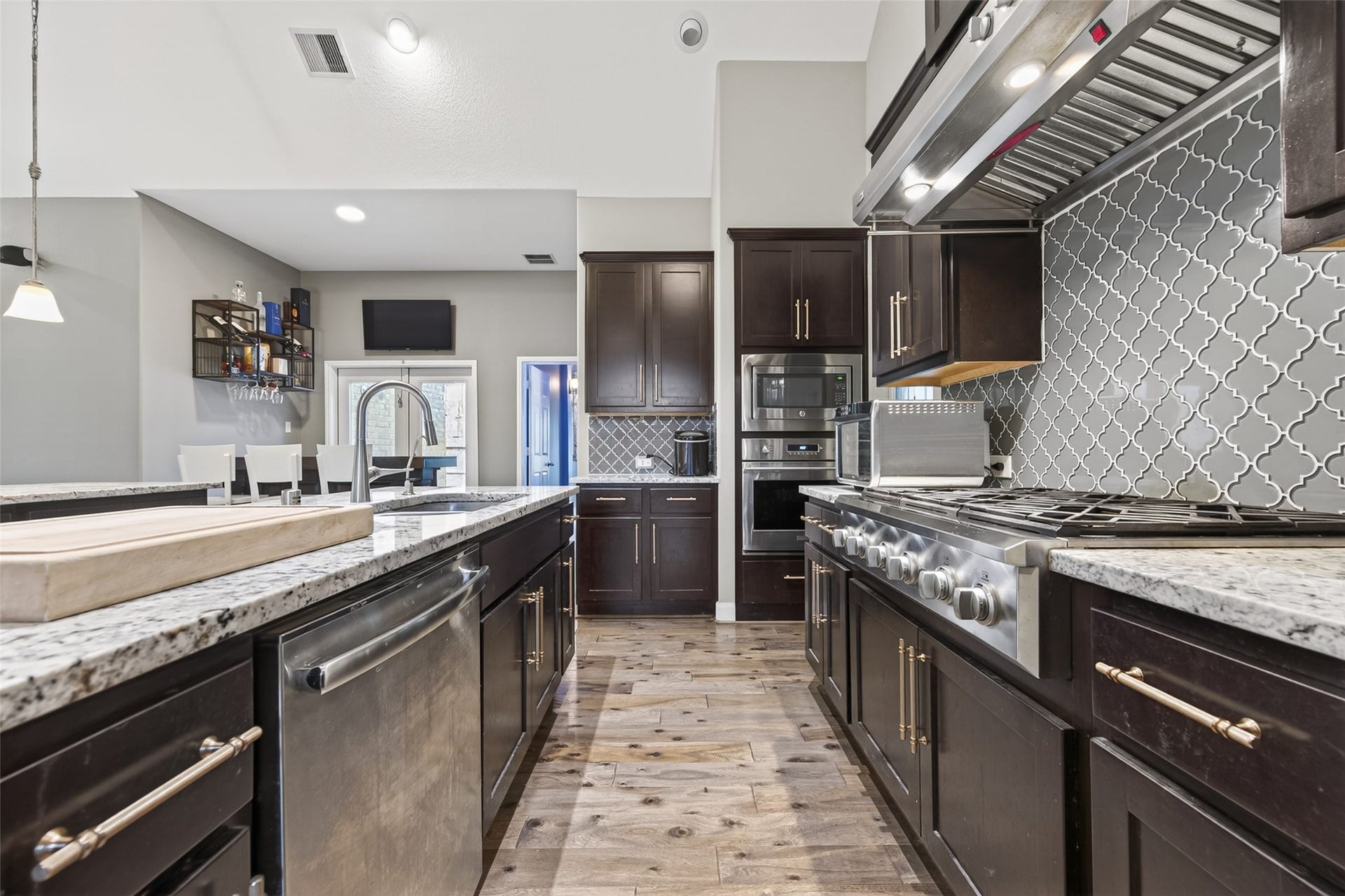 19610 Pecos Bend Court, Cypress, TX 77433 Keep things efficient with the sink and stove nearby.