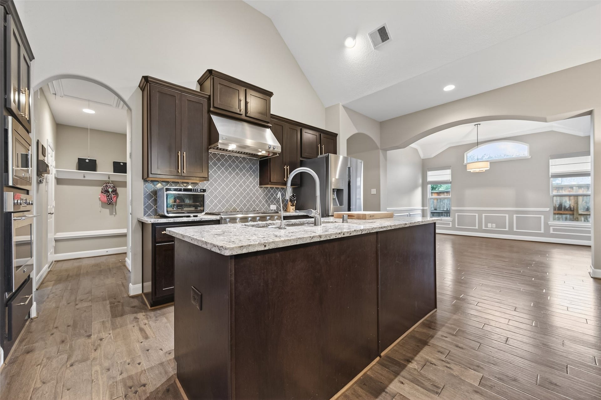 19610 Pecos Bend Court, Cypress, TX 77433 The chefs island is a great feature.