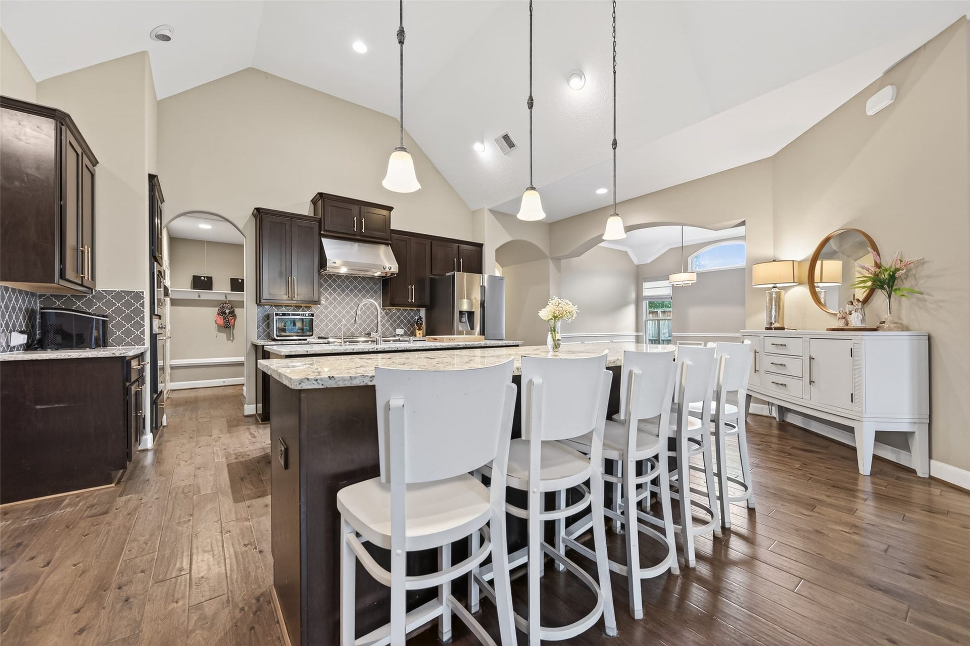 19610 Pecos Bend Court, Cypress, TX 77433 The kitchen is a great gathering spot to either have a routine meal or entertaining.