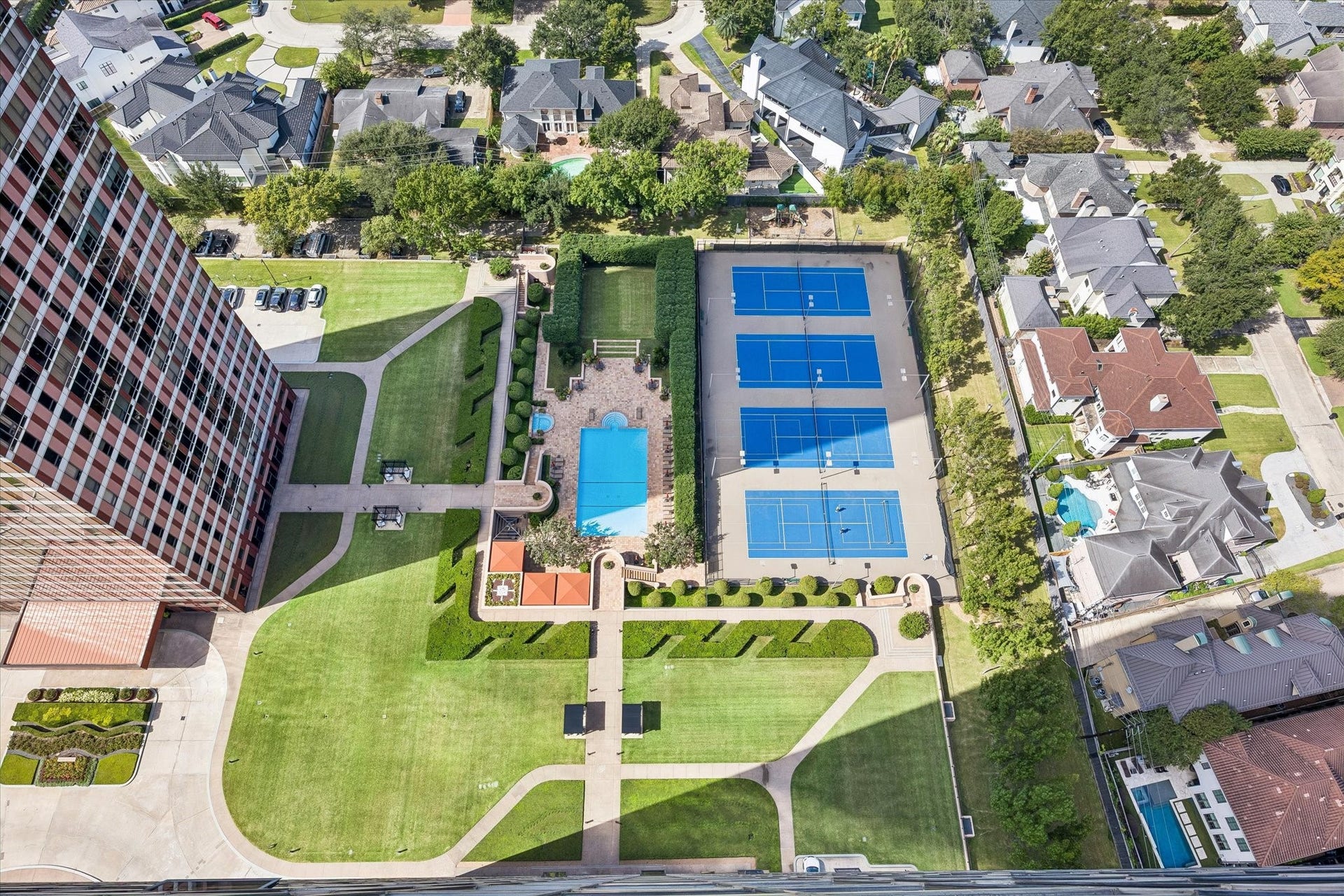 5100 San Felipe Street, #374E, Houston, TX 77056 5100 San Felipe Street, #374E, Houston, TX 77056